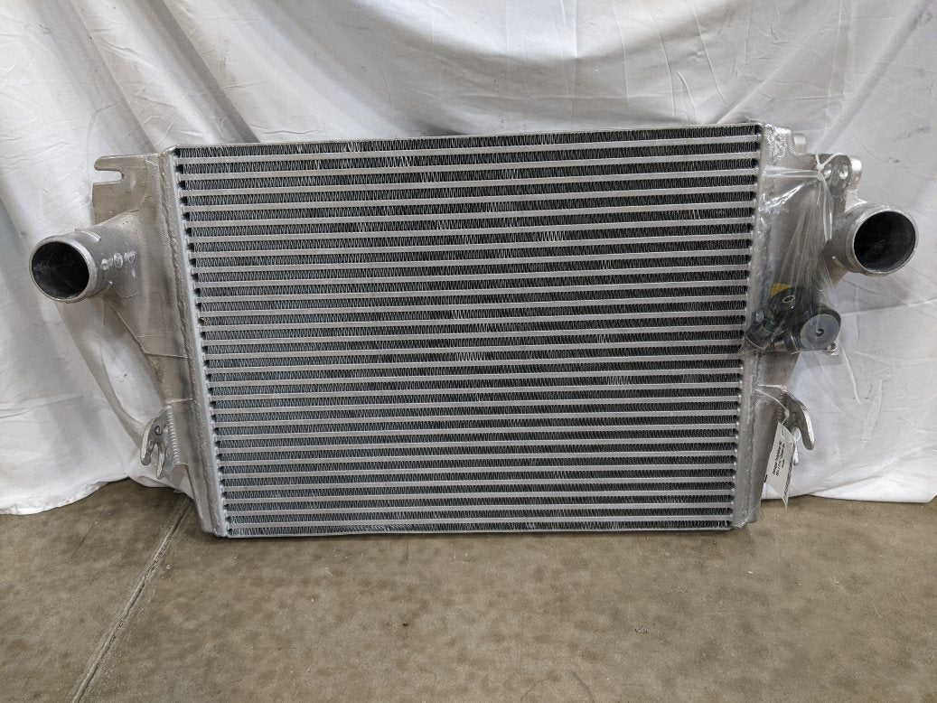 Damaged Freightliner M2 28¼ x 21¾" Charge Air Cooler - P/N  01-32211-000 (8475036287292)