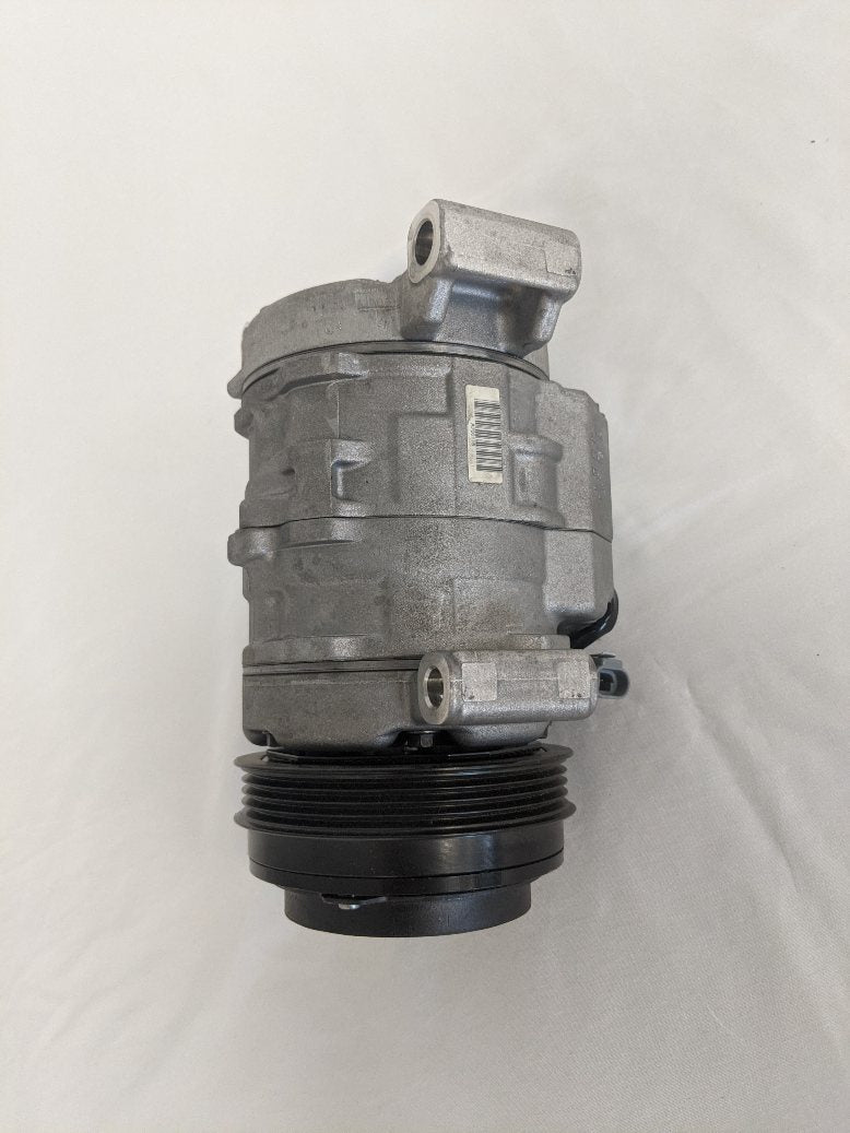 Freightliner Air Conditioning Refrigerant Compressor - P/N  22-69977-000 (8479466815804)