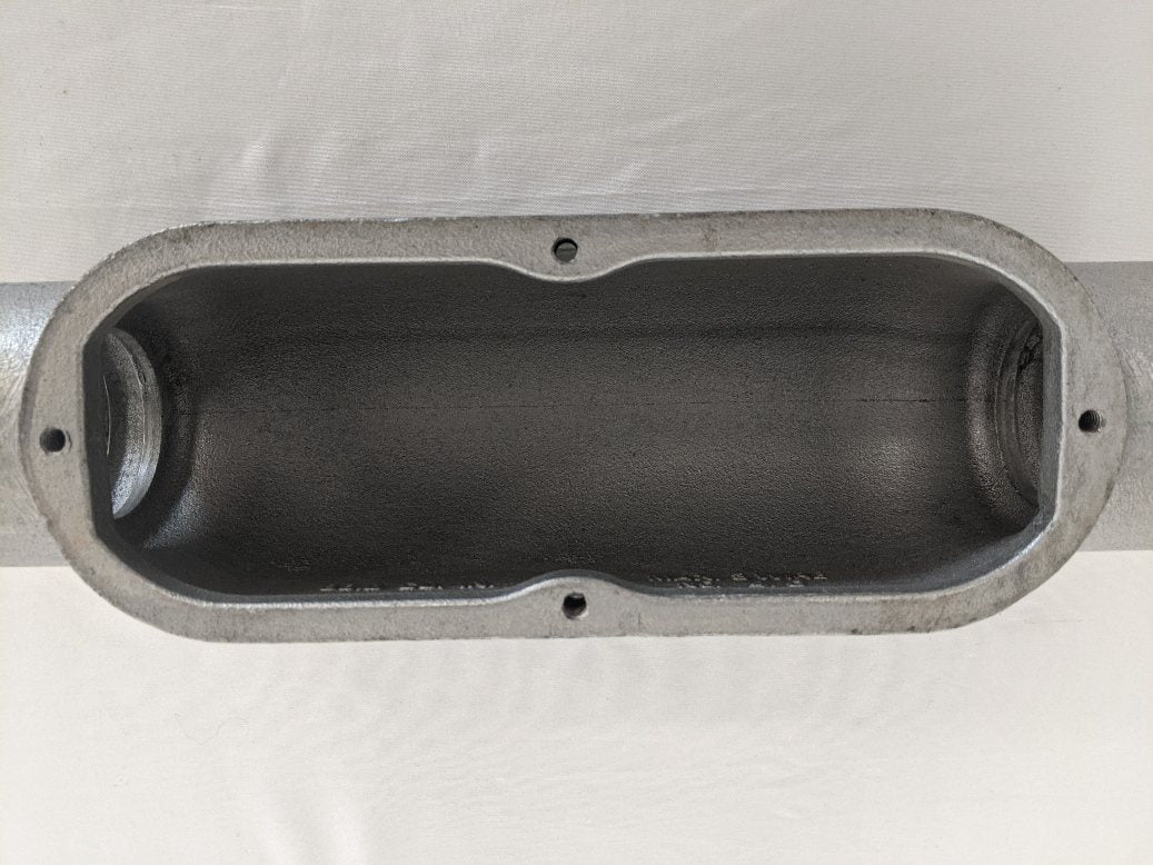 Crouse Hinds 2" Conduit Body w/ 680F 2" Cover - P/N  C-68 (8495431614780)