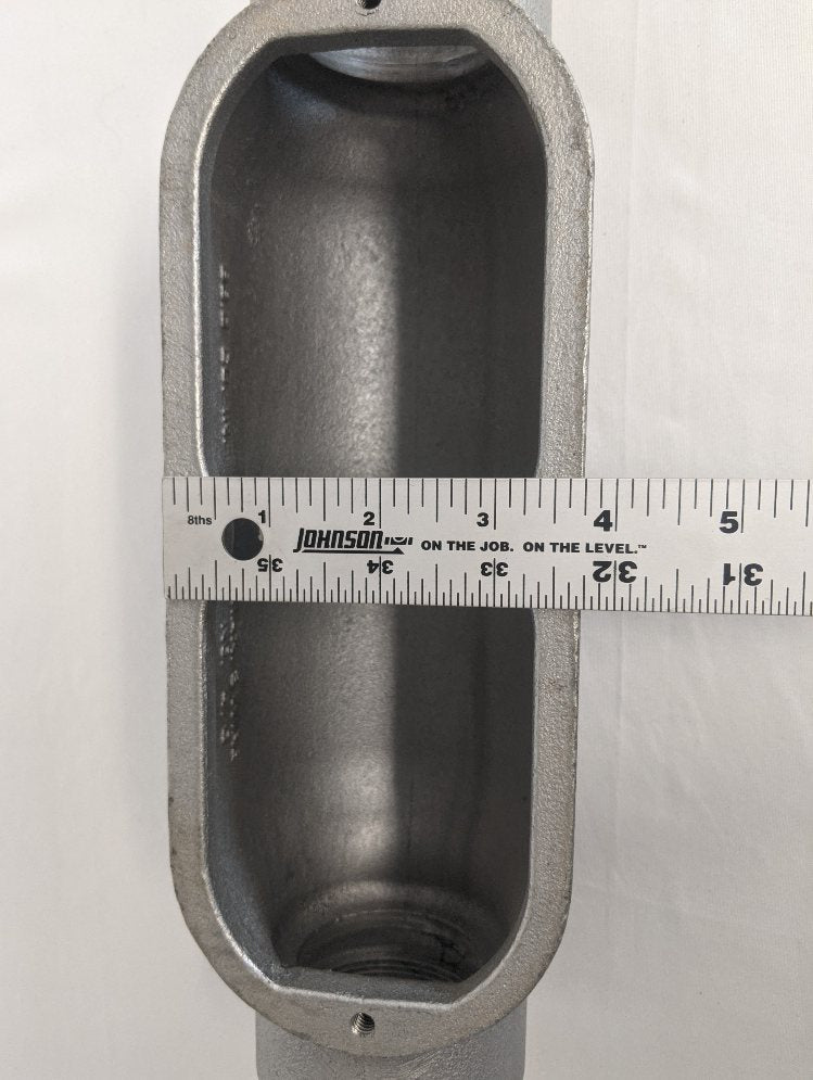 Crouse Hinds 2" Conduit Body w/ 680F 2" Cover - P/N  C-68 (8495431614780)
