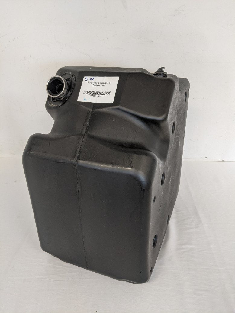 Freightliner 23 Gallon Gen 2 Short DEF Tank - P/N  A04-35191-009 (8509166977340)