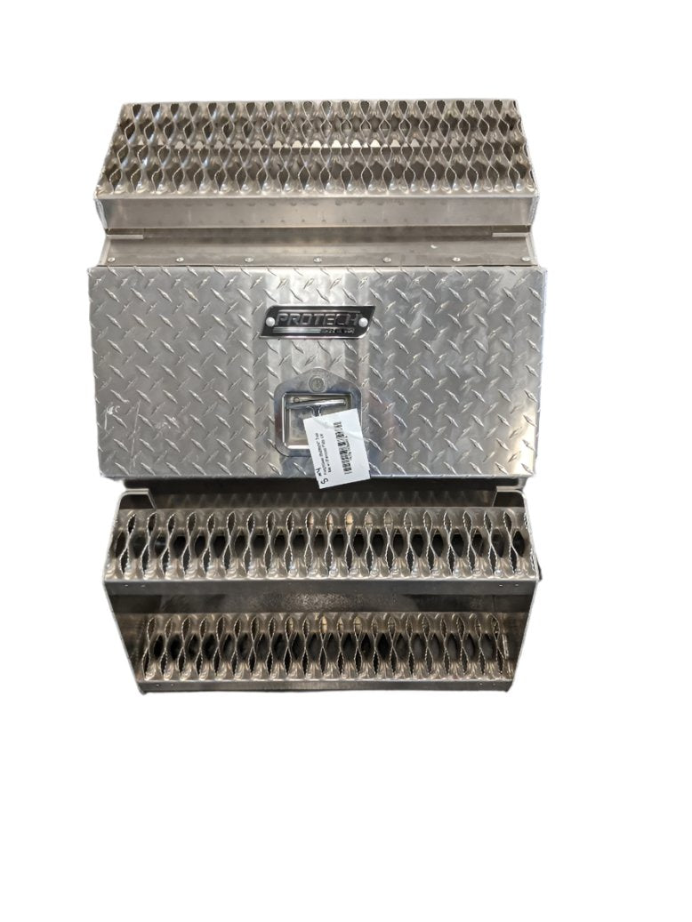 Freightliner 25x28x24" Tool Box w/ Diamond Plate Lid - P/N: PRT20 2470GHP (8525956088124)