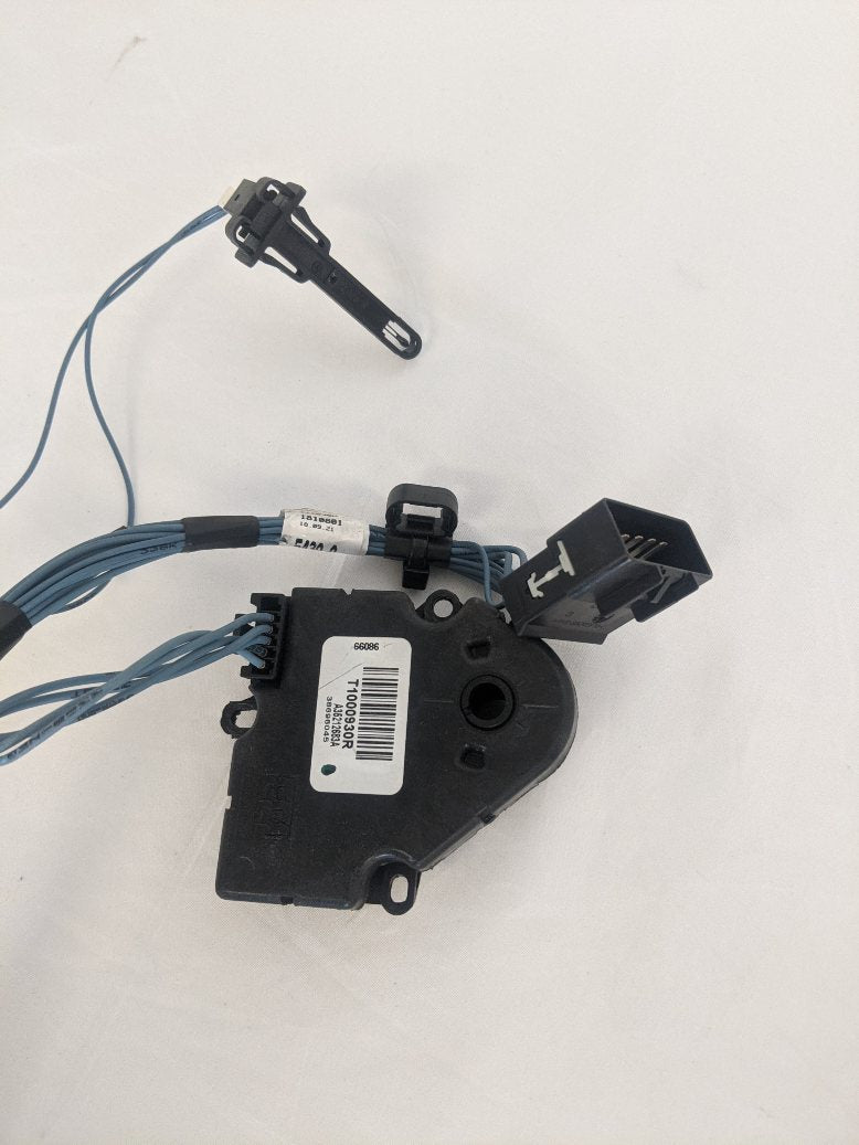 Used Freightliner M2 A/C Wiring Harness VCC T77543A  w/ 3 Actuators 32000022 (8535264985404)