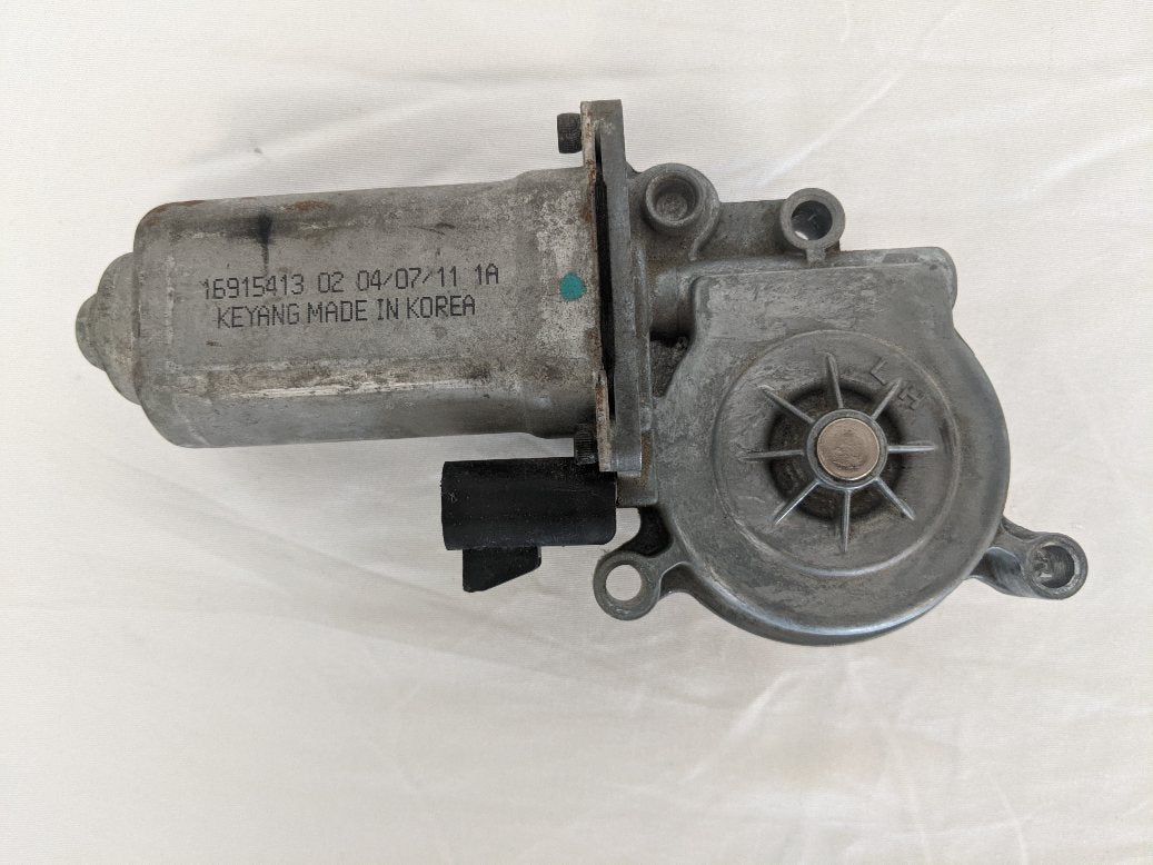 Freightliner LH Electric Window Reg. Motor & Trans. - P/N  16915413 (3939506454614)