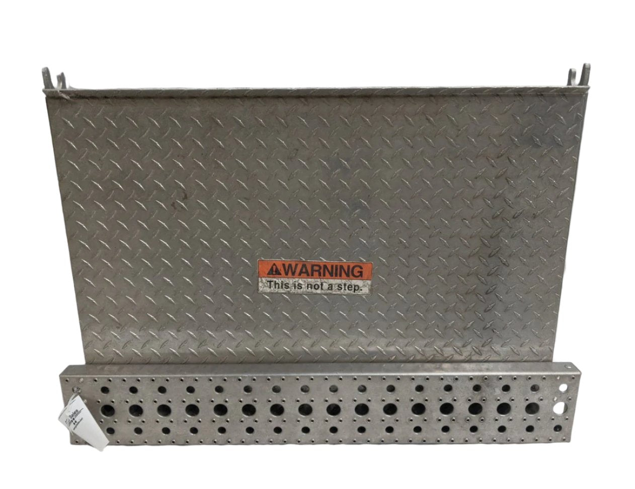 Used Freightliner Dia. Plate Battery Box Cover w/ 1 Tread - P/N: A06-61089-000 (8758676914492)