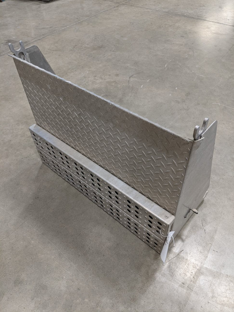 Damaged FTL Standard 2 Tread Cab Entry Battery Cover Assy. - P/N A06-69208-000 (8753851072828)