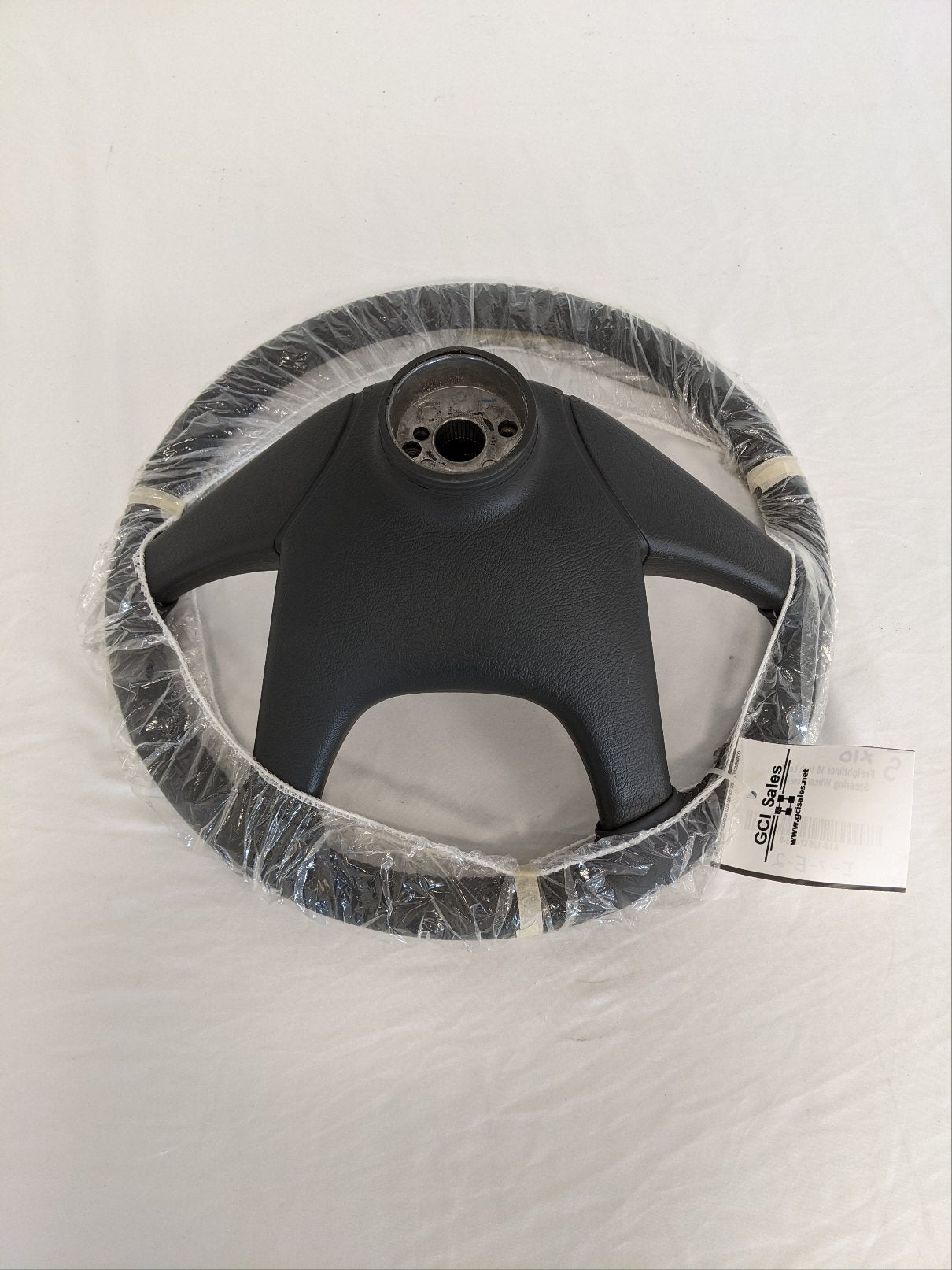 Freightliner 18 Inch Leather Steering Wheel Assy - P/N A14-12612-003