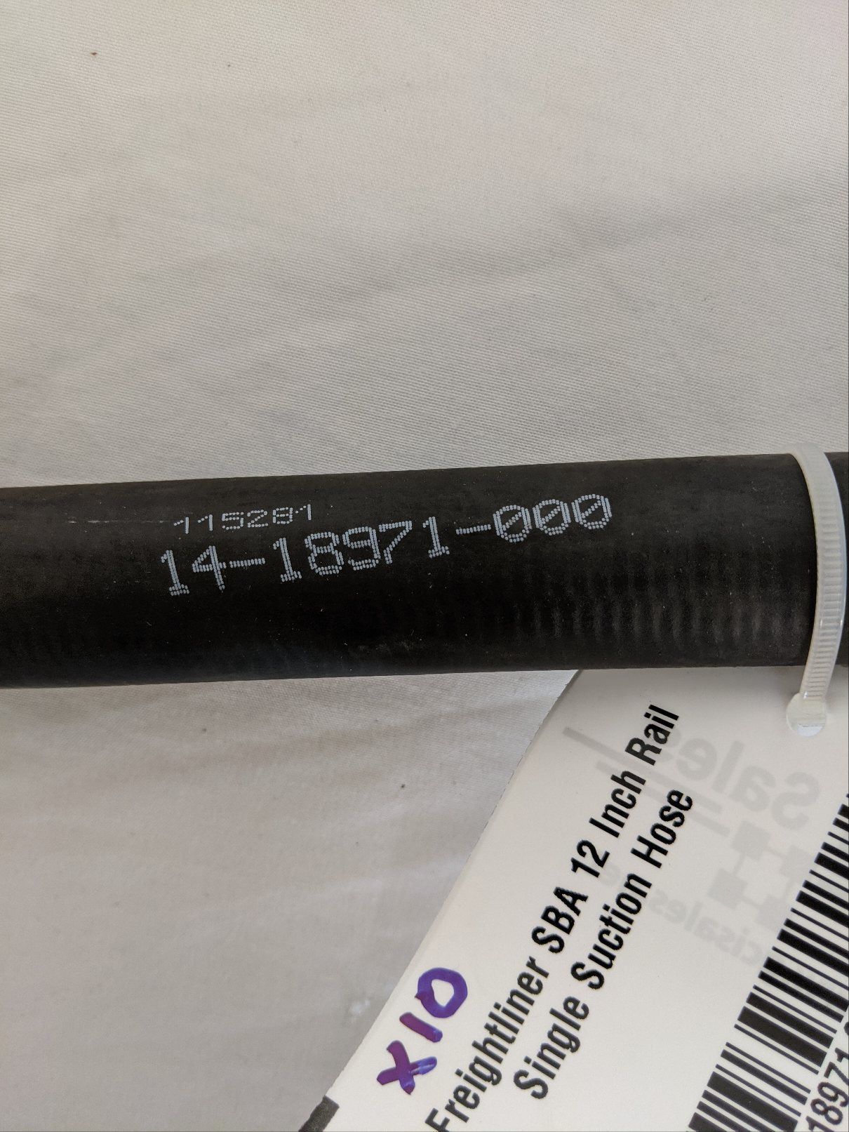 Freightliner SBA 12 Inch Rail Single Suction Hose - P/N: 14-18971-000 (8754040176956)