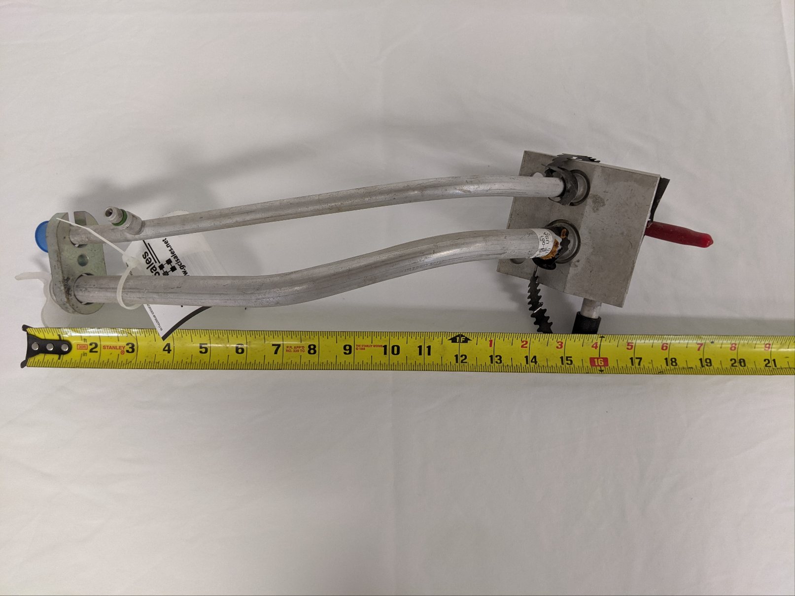 ‎⁦‪(∪•ﻌ•∪) バルーンブーケ Amazon.com: Genuine Ford F4TZ-2780-B Parking Brake Lever