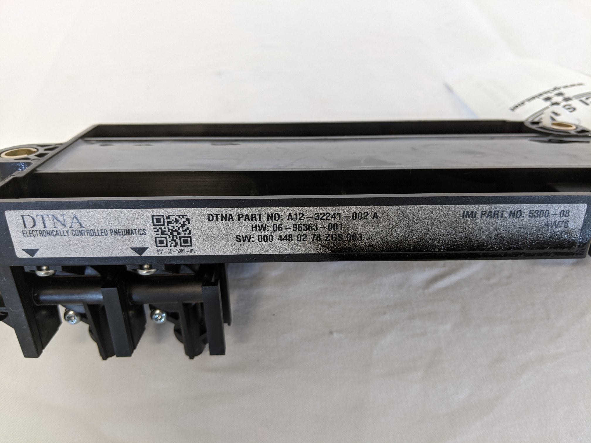 IMI Norgren 2 Solenoid Air Management ECP Bank - P/N  A12-32241-002 (8819383861564)