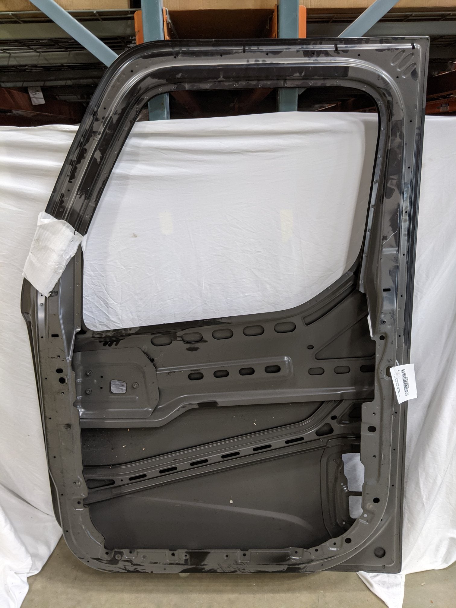 Damaged Western Star 47X / 49x RH Door Shell - P/N  A18-72521-001 (8755037274428)