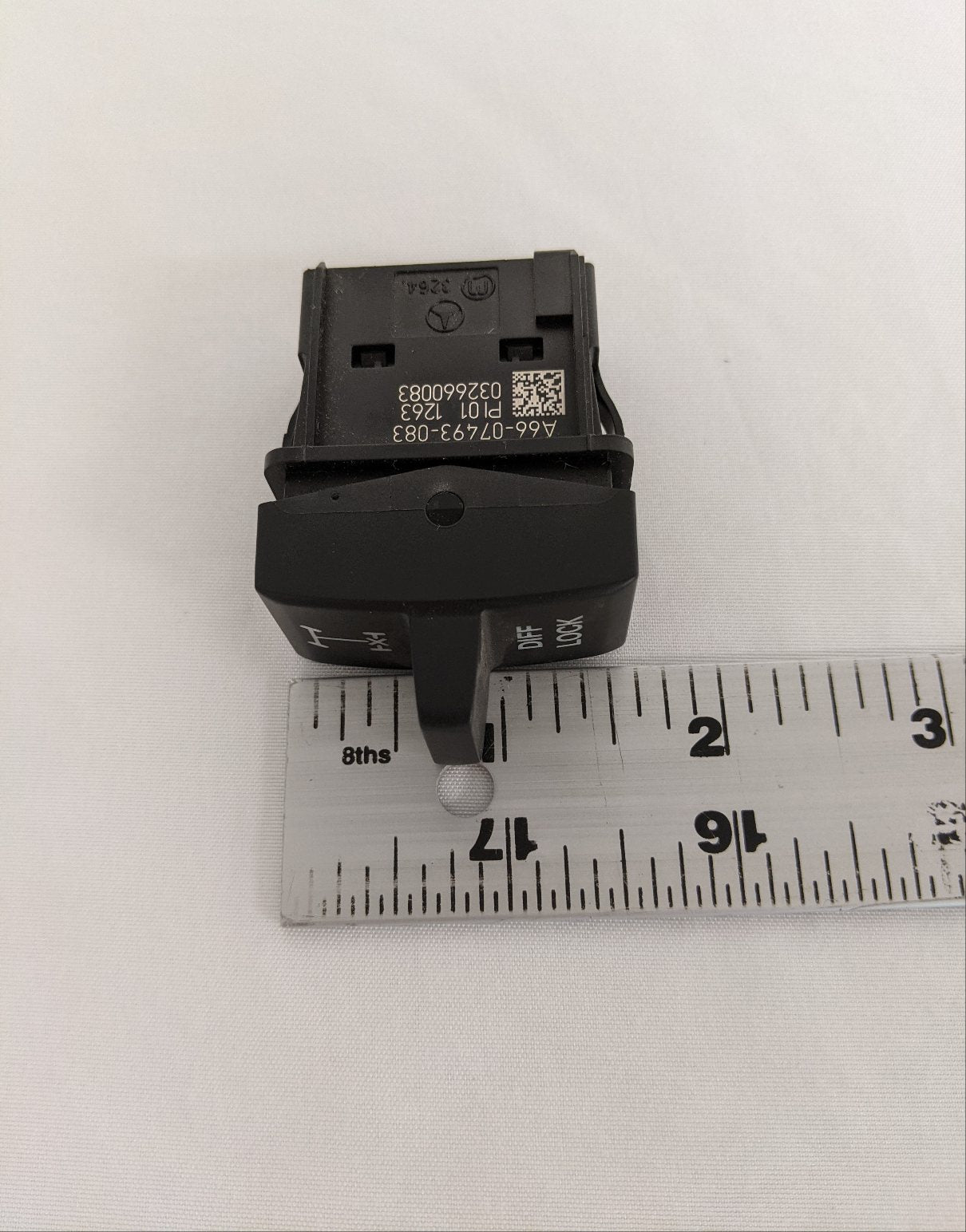 Rear Axle 4X2 MSF Driver Control Diff Lock Rocker Switch - P/N  A66-07493-083 (8826449723708)