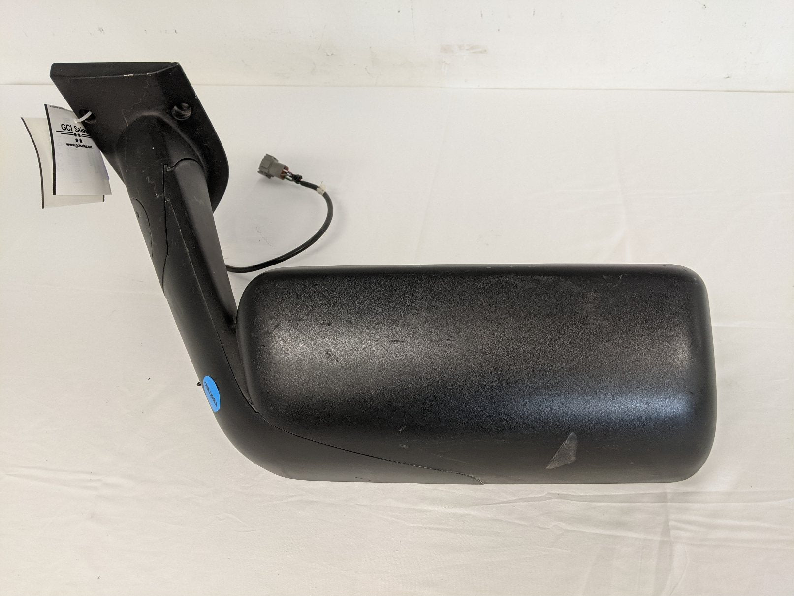 Damaged Freightliner Cascadia P4 LH Black Primary Mirror - P/N  A22-78606-000 (8847911977276)