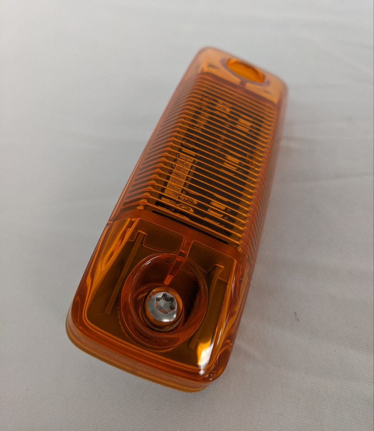 Freightliner LED Sae Amber Marker Lamp  - P/N: A66-09883-000 (8891091124540)