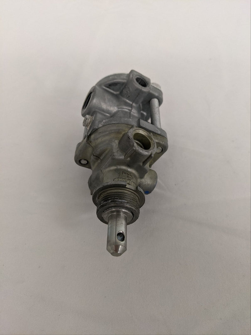 Bendix PP7 Trailer Air Supply Valve Assembly - P/N: WWS 79101-3404