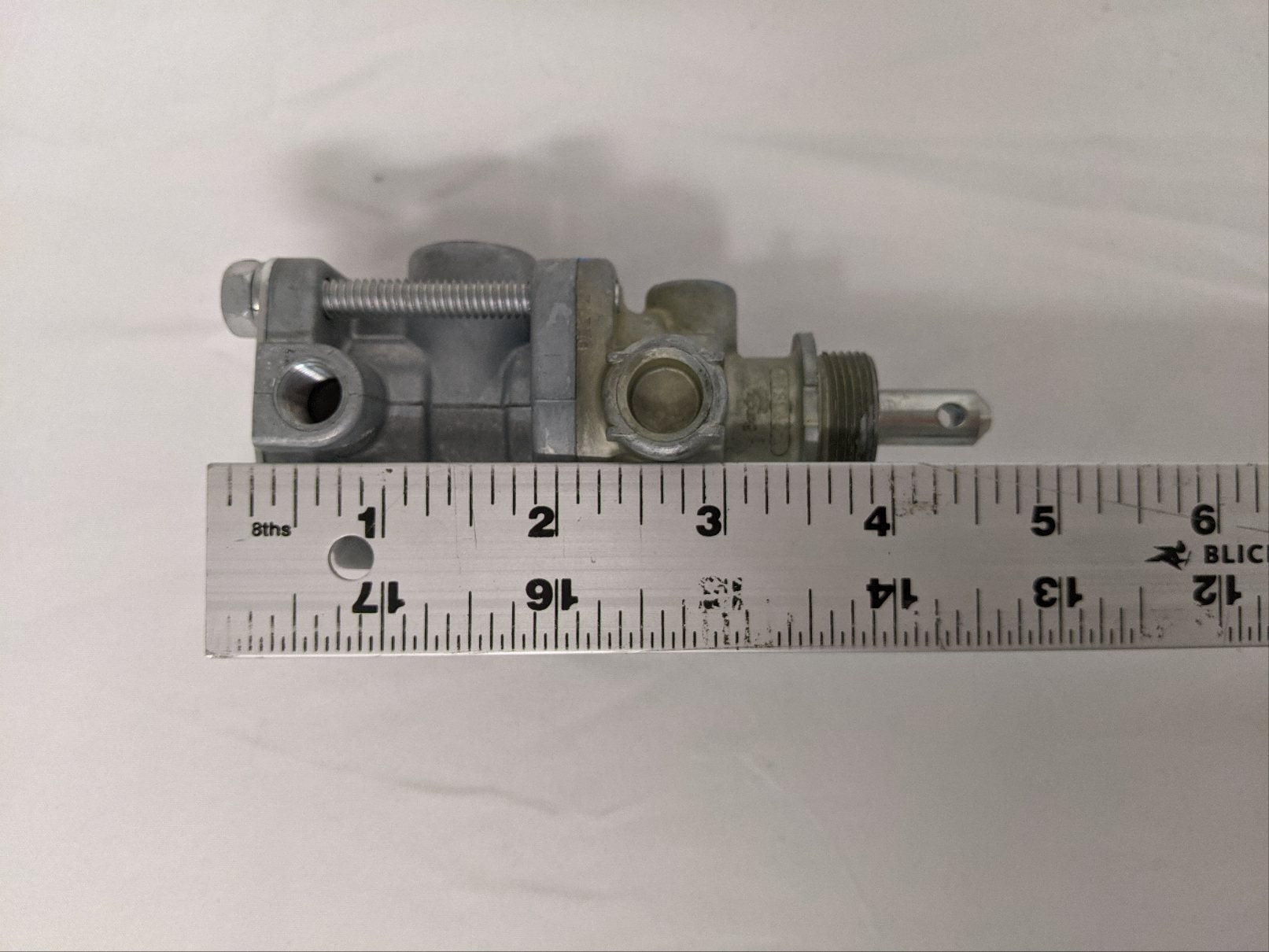 Bendix PP7 Trailer Air Supply Valve Assembly - P/N: WWS 79101-3404 (8879563309372)