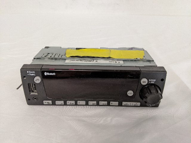 Freightliner Dea710 AM/FM/WB/BT/USB Radio - P/N  A22-78675-000 (8001225687356)