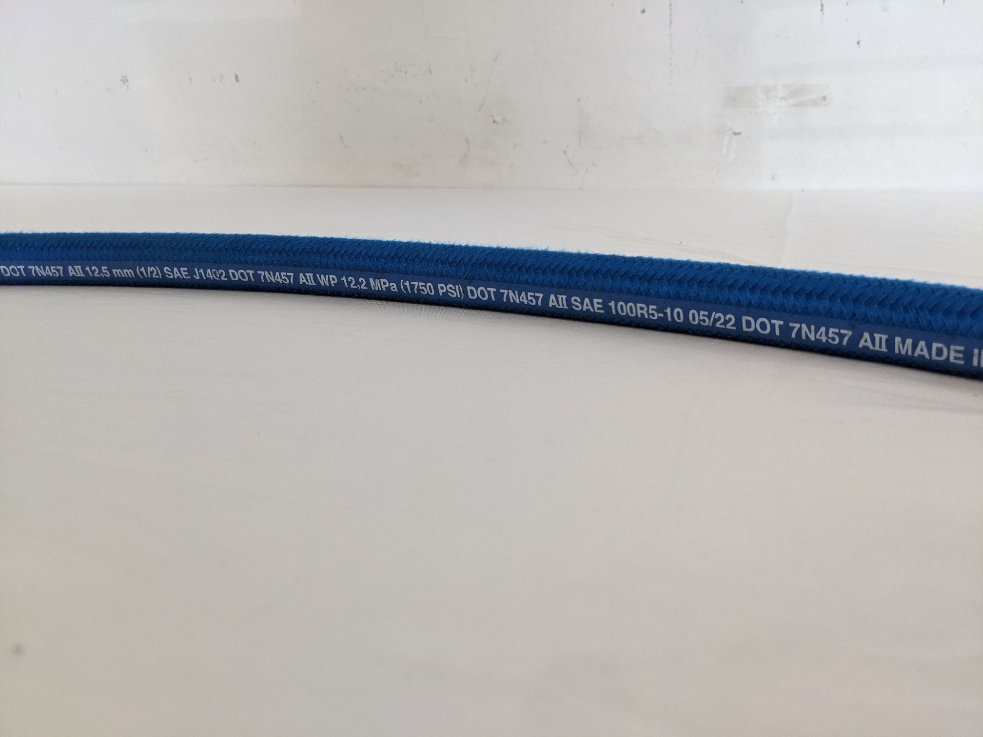 Parker 206-10 48" Pressure Line Power Steering Hose - P/N WWS 5732-3418-048 (8909881770300)