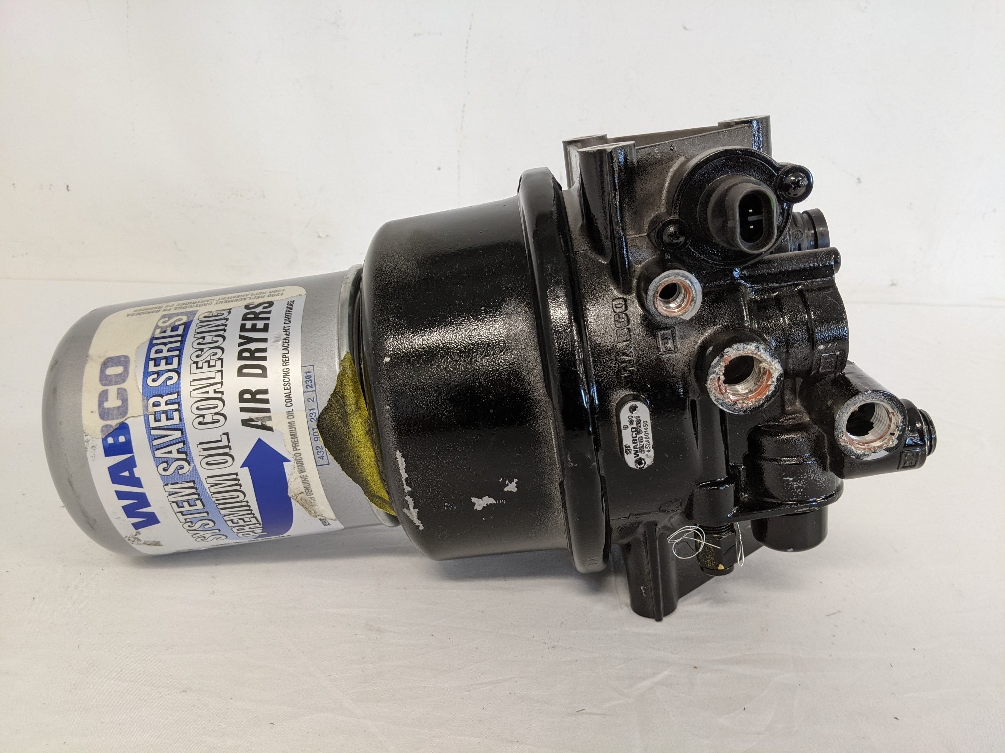 Used Wabco Air Filter & Dryer Assy w/ Drain & Check Valves - P/N: 432 480 145 0 (6674029117526)