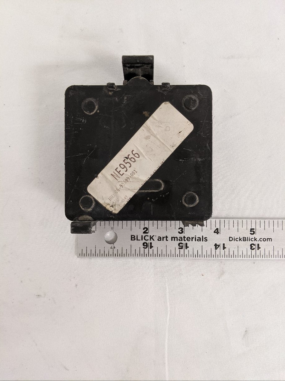 Damaged Freightliner 667K Gateway Multiplex CTRL ECU - A66-09242-006 (8955678327100)