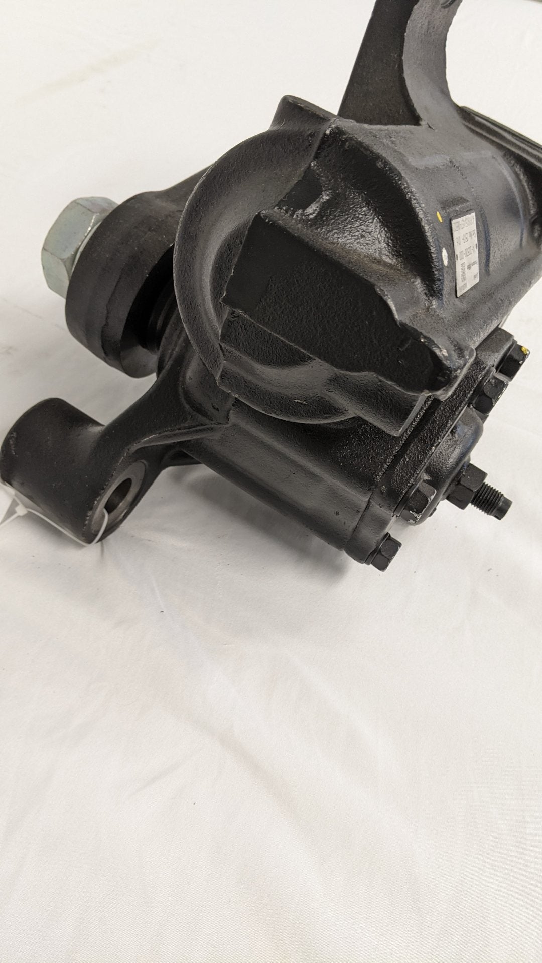 TRW 4 Port CMN SBA THP60 Steering Gear Assembly P/N 1419706000