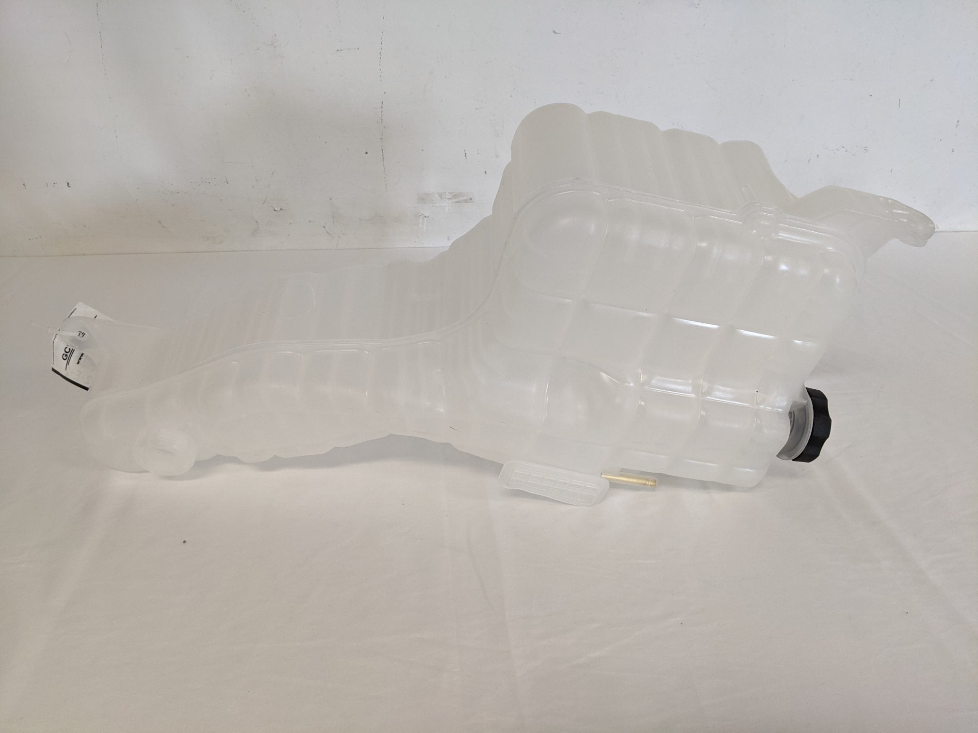 Freightliner M2 / Western Star 4700 Surge Tank - P/N  A05-28531-002 (8959693095228)