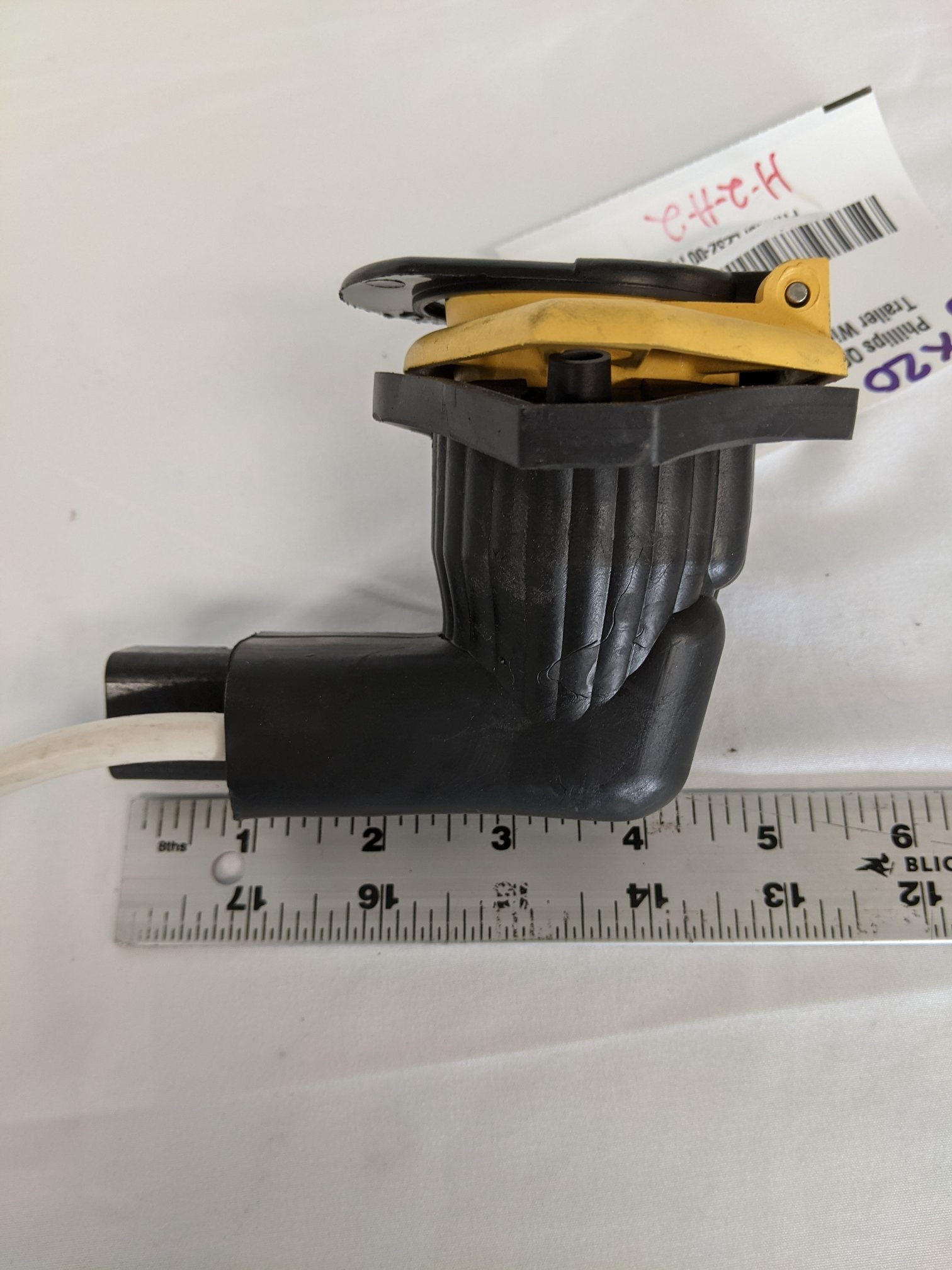 Phillips QCS2+ 90° 6-Pin Trailer Wiring Receptacle - P/N PHM 48FL232 001 (8983674585404)