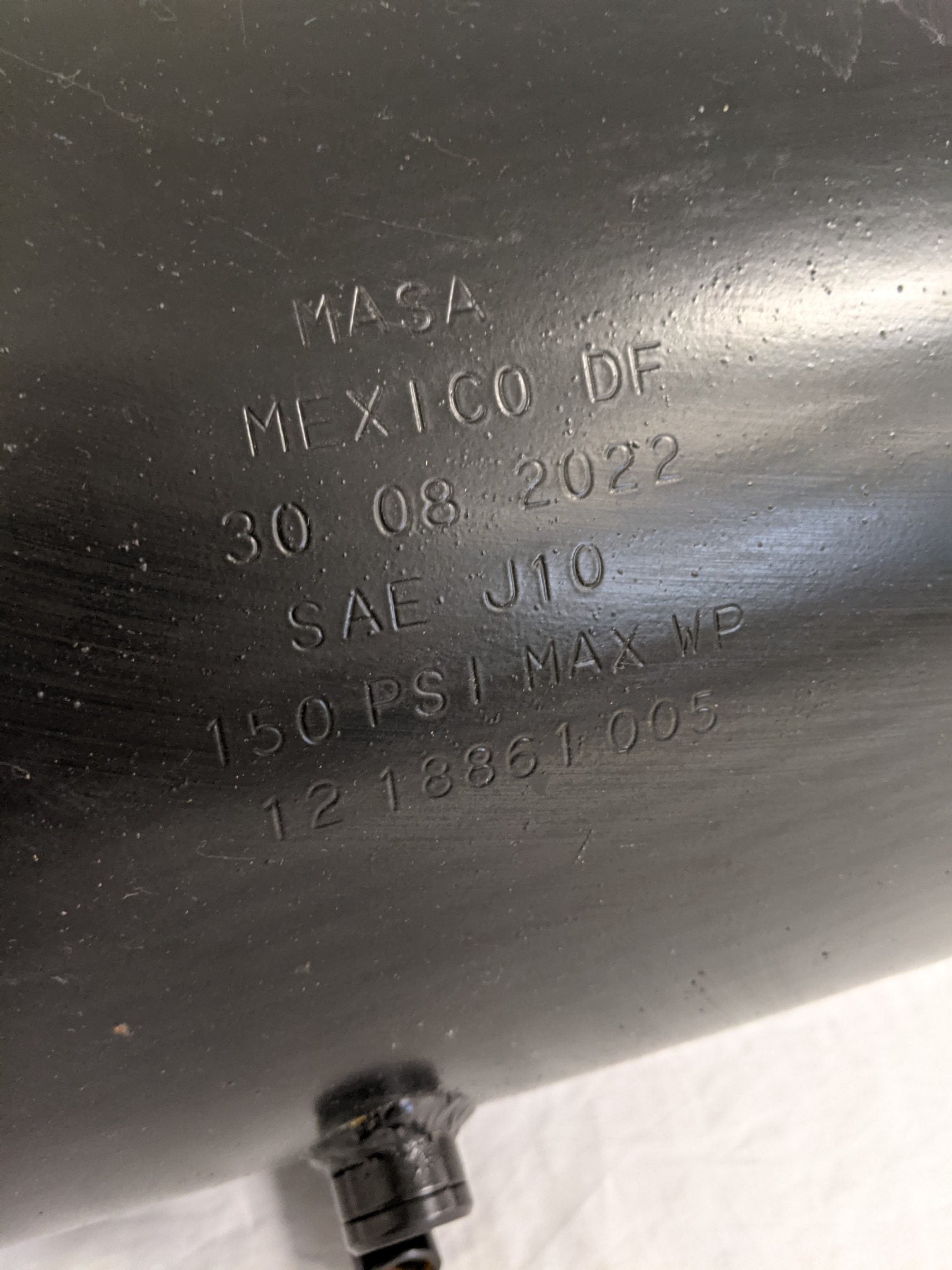 Western Star Triple 12 Inch Steel Air Tank - P/N 12-18861-005 (8998091686204)