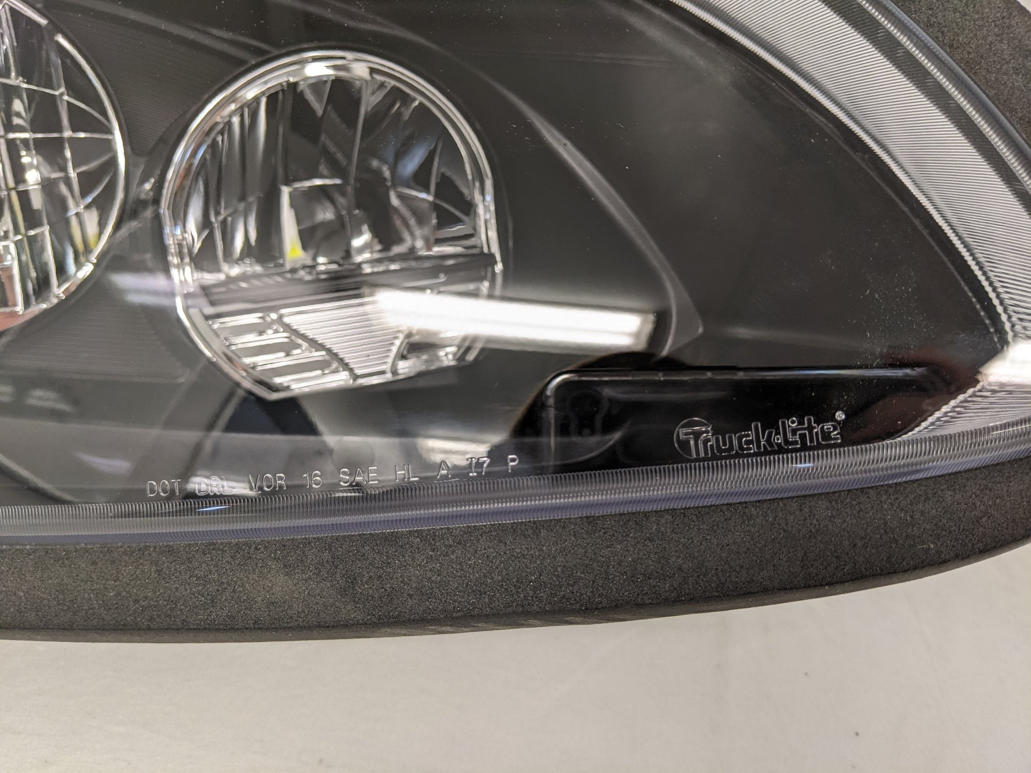 Broken Mount* Freightliner M2 RH LED Headlight - P/N A66