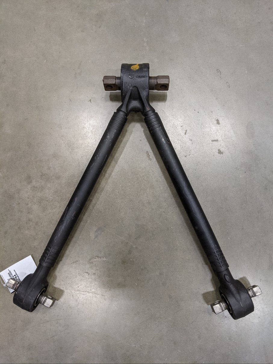 Freightliner TufTrack 46-52K 60" Axle Spacing Front V Rod - P/N  16-15003-000 (8048187146556)