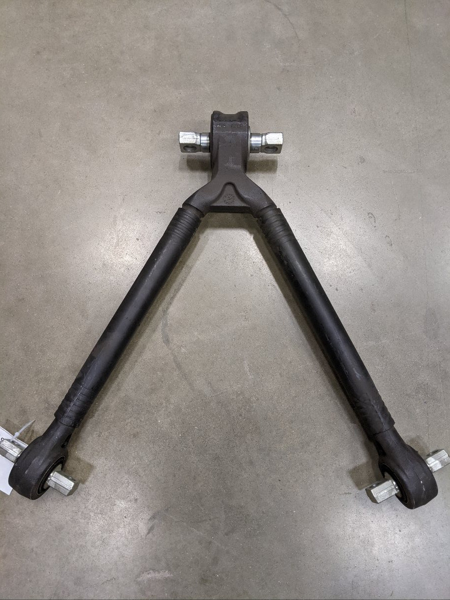 Freightliner TufTrac 40K 54" Axle Spacing Rear V Rod - P/N: 16-17265-001 (9004914704700)