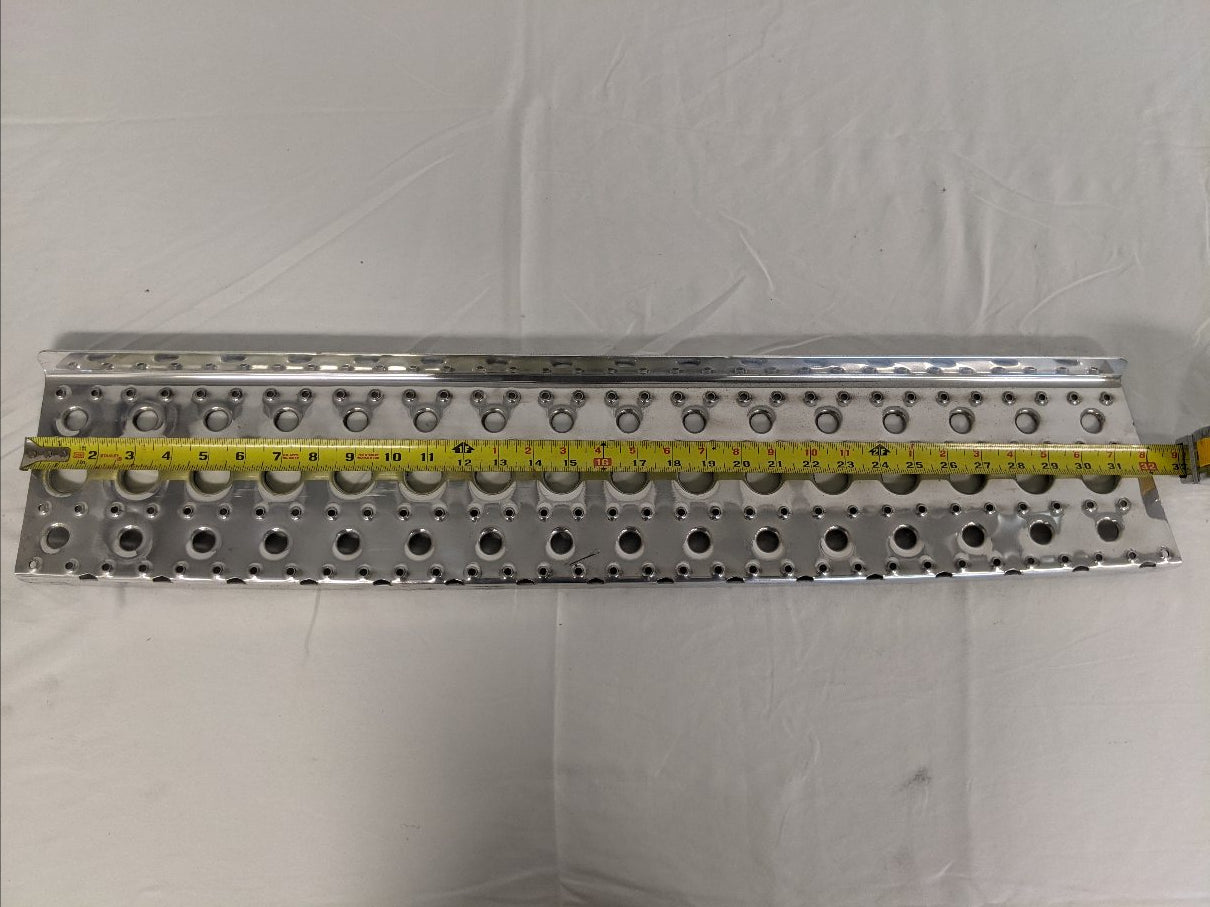 Freightliner Aluminum Fairing Tread Step Plate - P/N: 22-68079-102