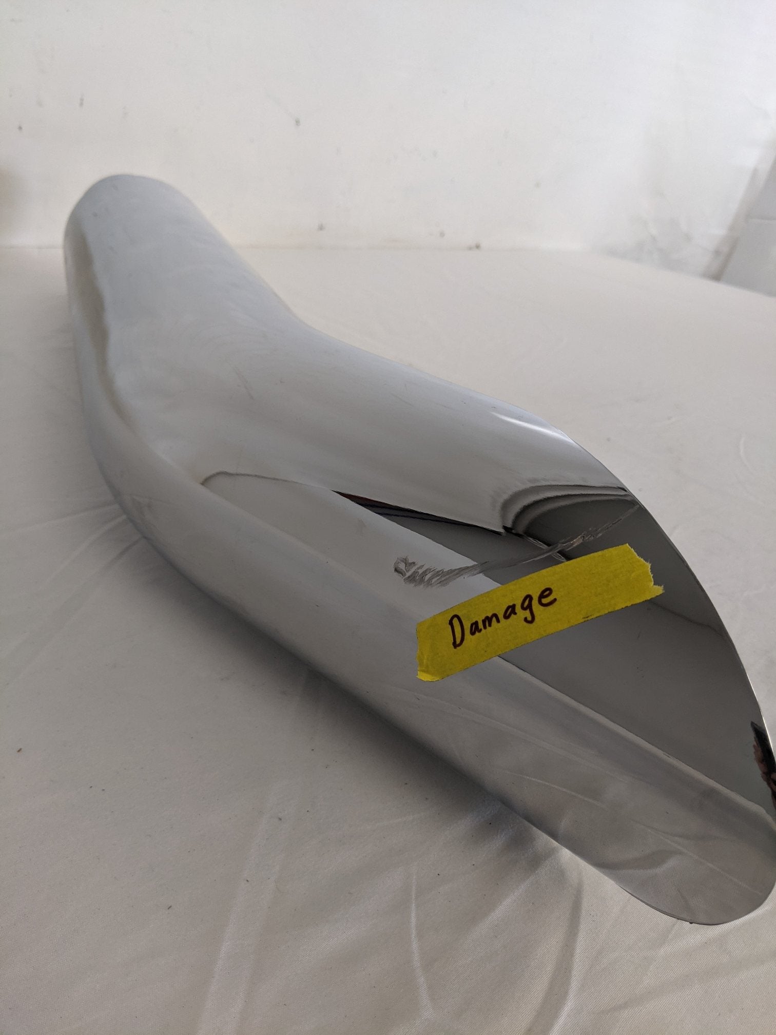 Damaged 32" 30° Curved 4" to 5" Polished Exhaust Pipe - P/N  04-31813-032 (9091708748092)