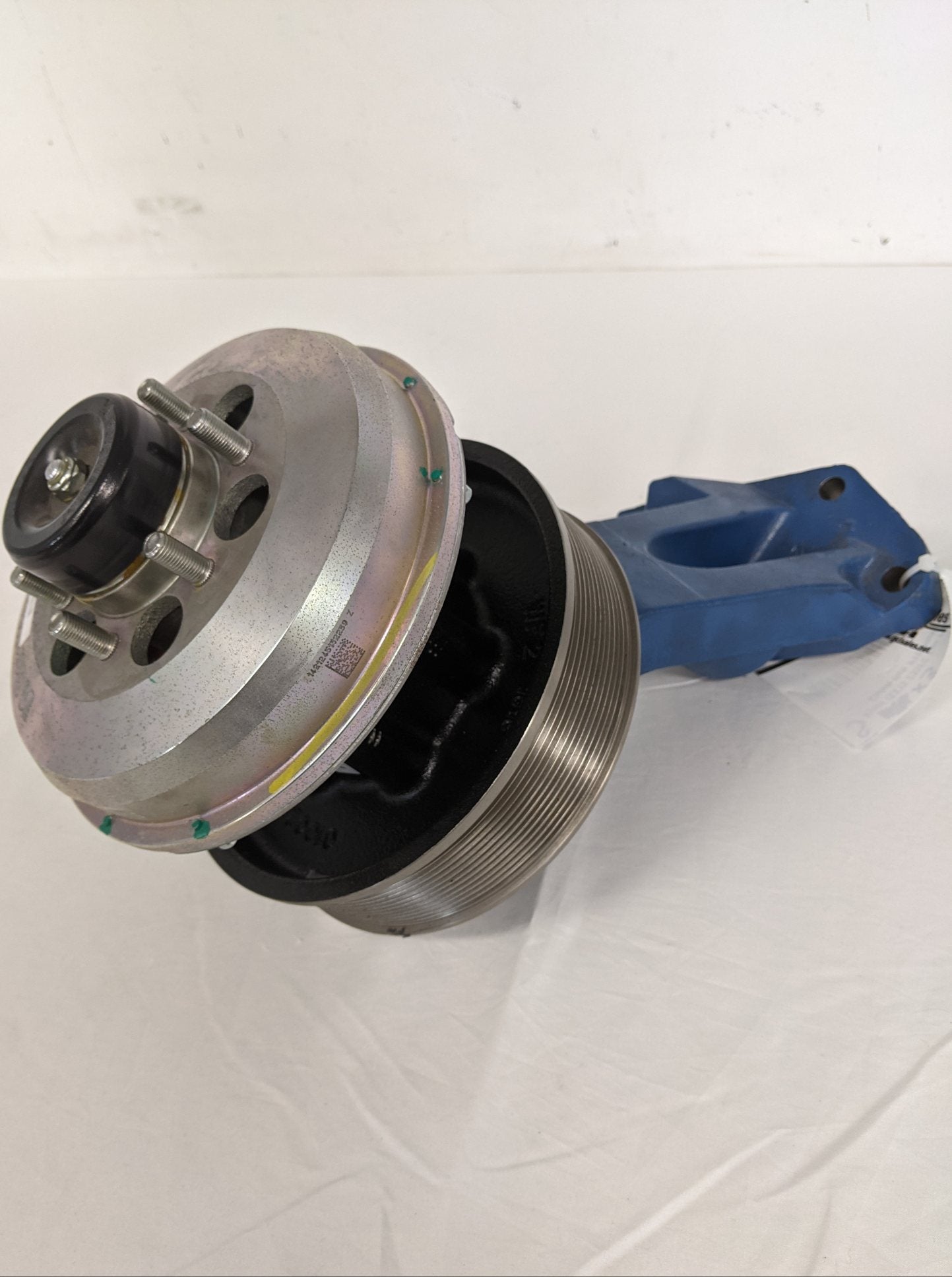 Kysor ISX15 235FC Fan Pully Clutch Hub PTD Blue - P/N  KYS010032441 (9026120286524)