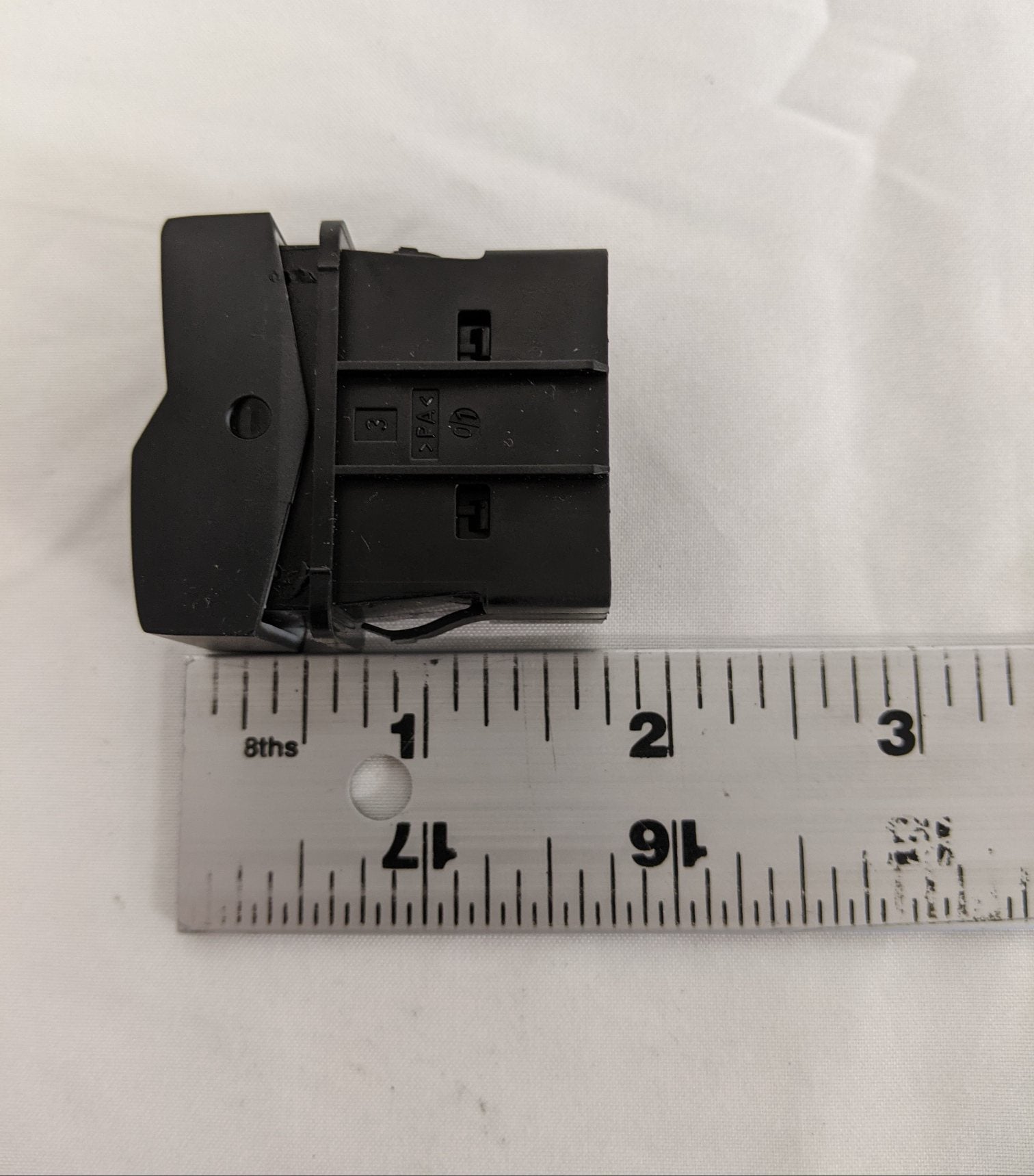 Freightliner E/A Height Suspension MSF Rocker Switch - A06