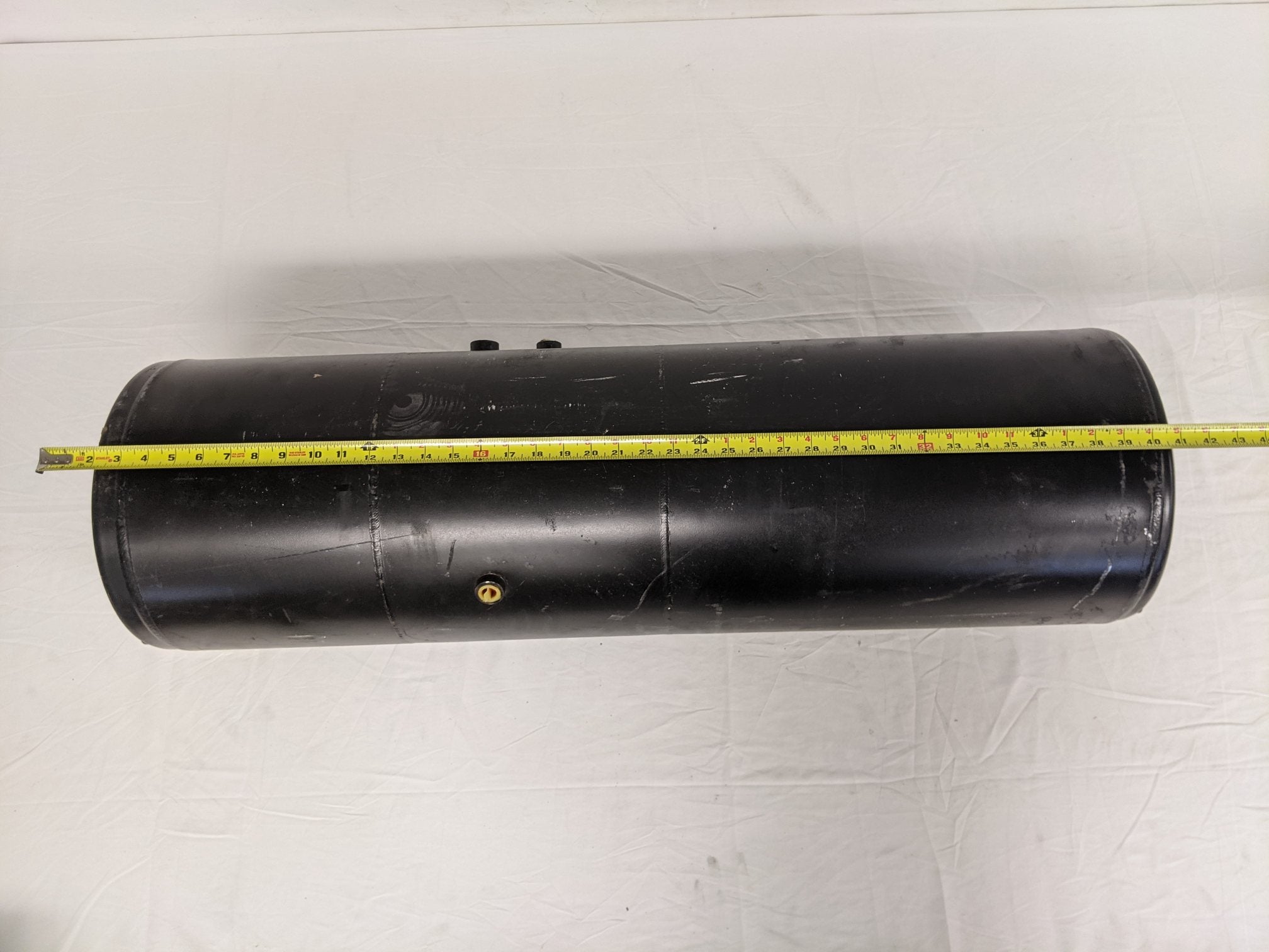 Freightliner Triple 12" Steel Air Tank - P/N  12-18861-001 (6831512813654)