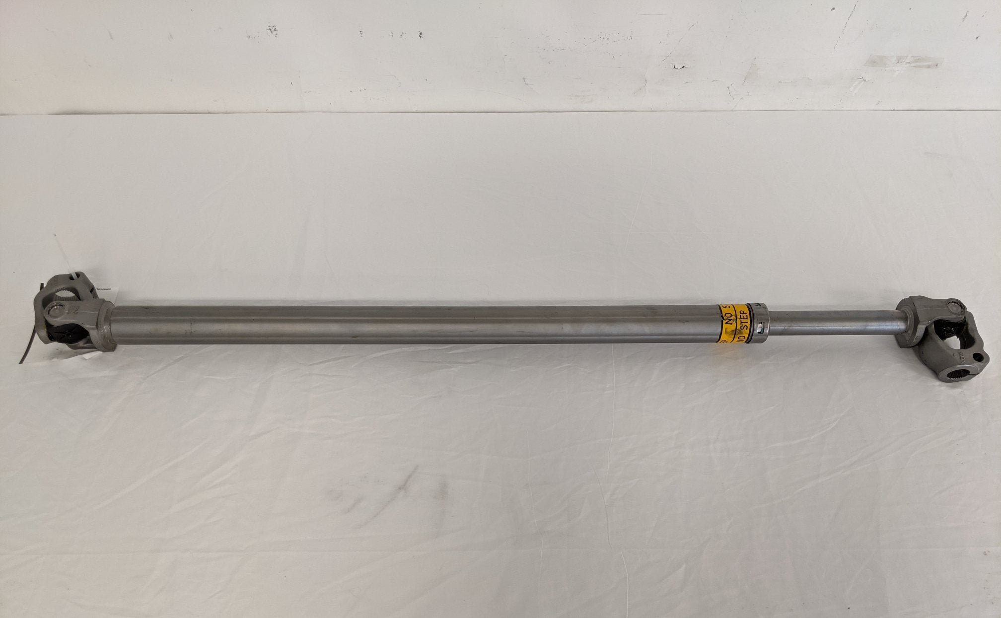 Bosch SFA 24U-122 Lower Steering Column Slip Shaft - P/N  14-17094-007 (9058549039420)