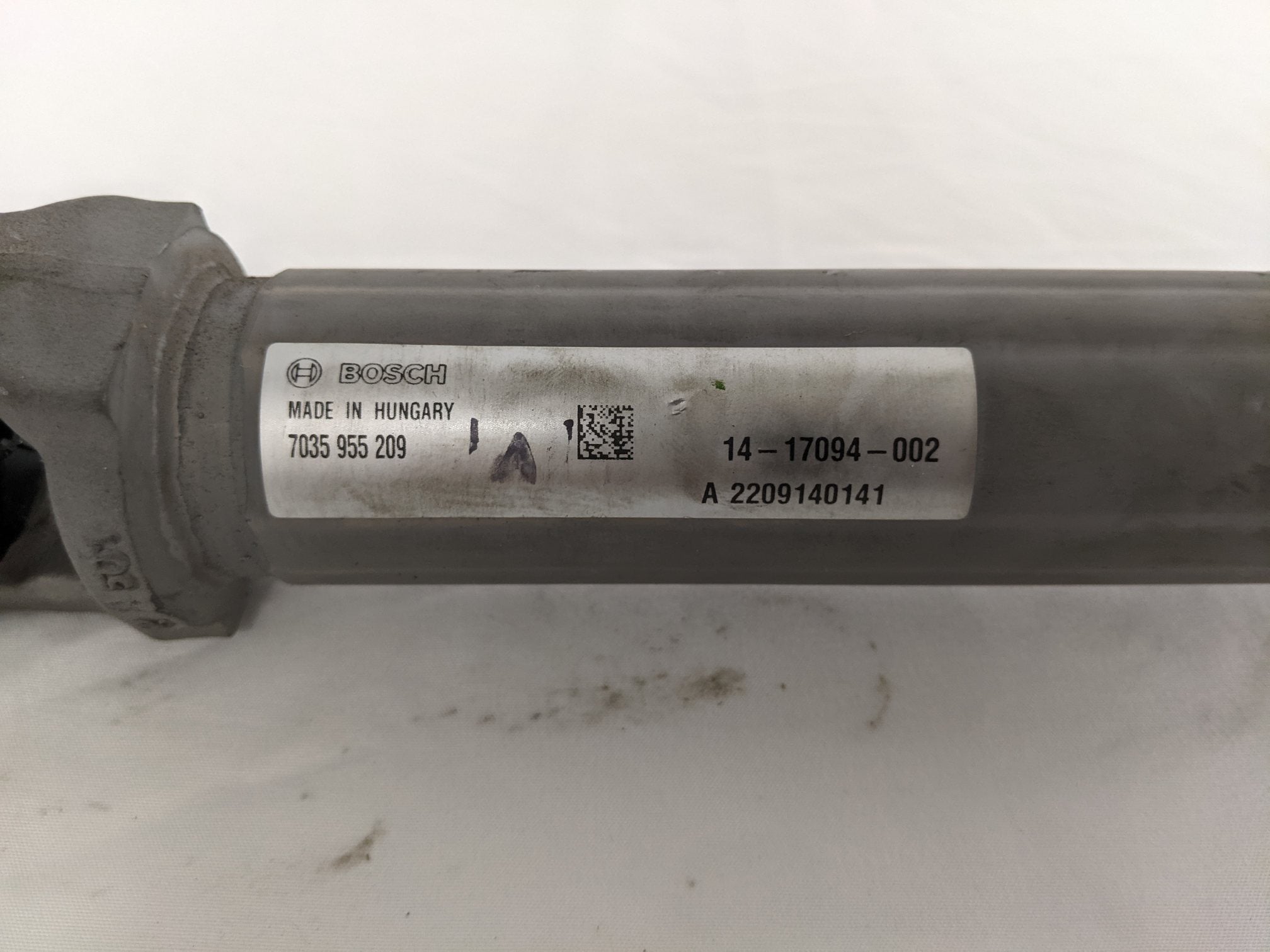 Bosch SFA 24U-122 Lower Steering Column Slip Shaft - P/N  14-17094-002 (9058565882172)