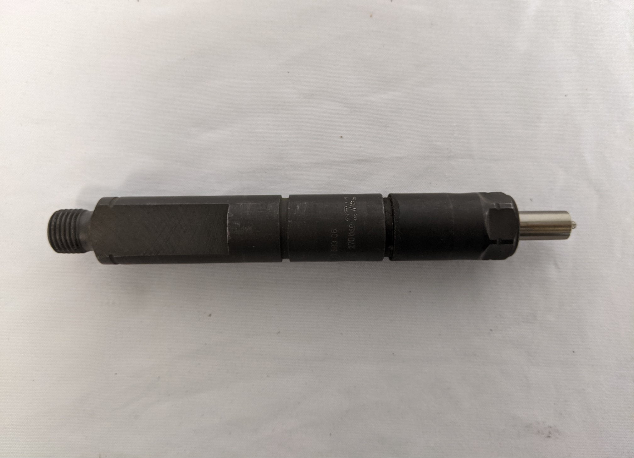 Bosch Fuel Injector Assembly - P/N BSH 9 430 082 742315 (9061879218492)