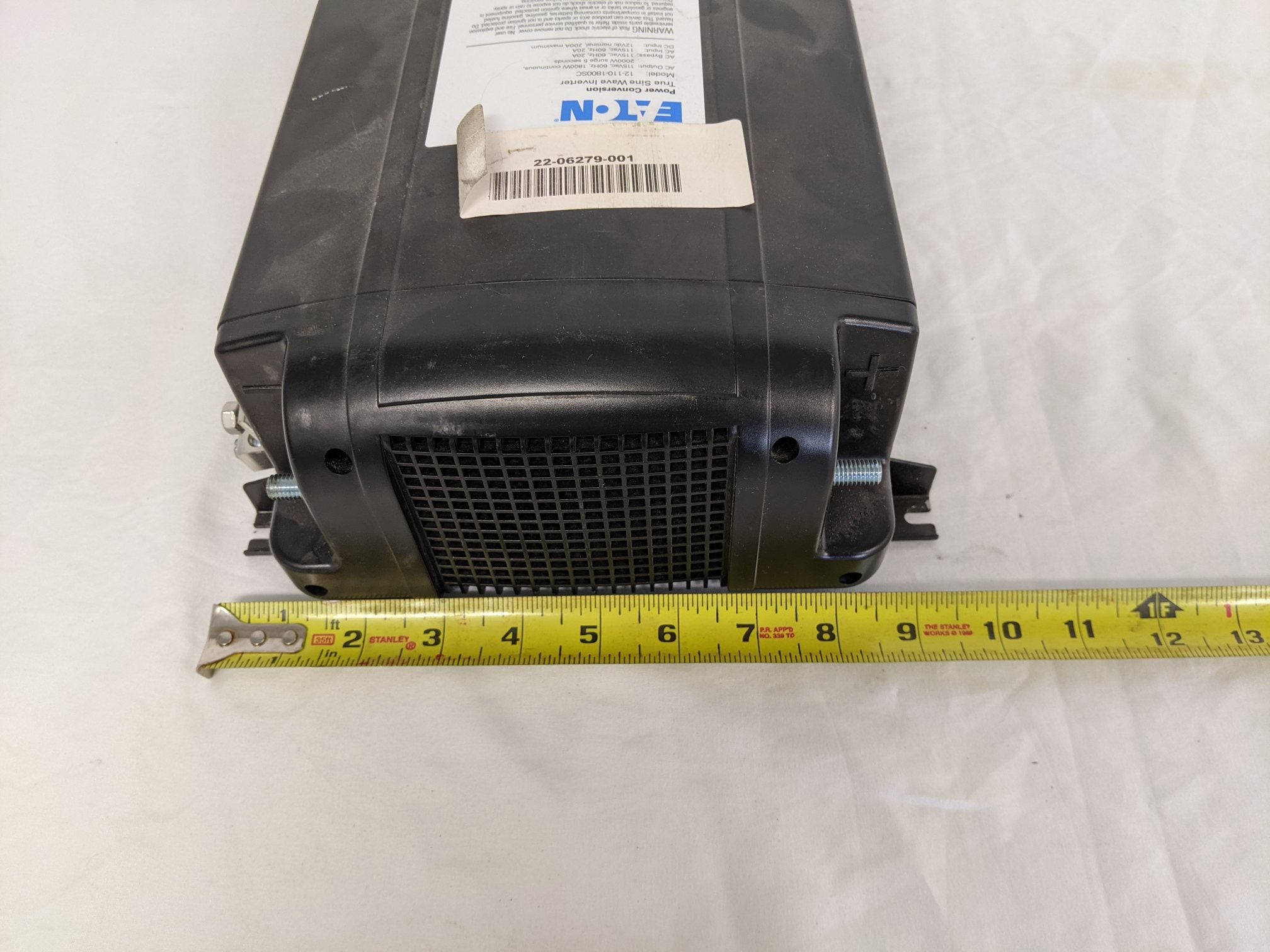 Used Eaton 12.1 V 1800W No Charge Inverter - P/N  A66-06279-001 (8077689422140)