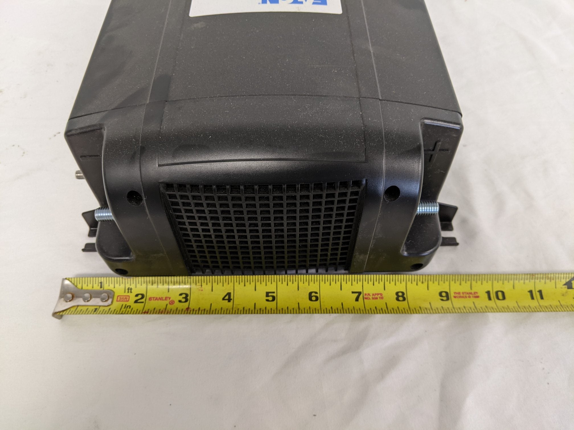 Used Eaton 11.8 V 1800W No Charge Inverter - P/N A66-06279-003 (8003060728124)