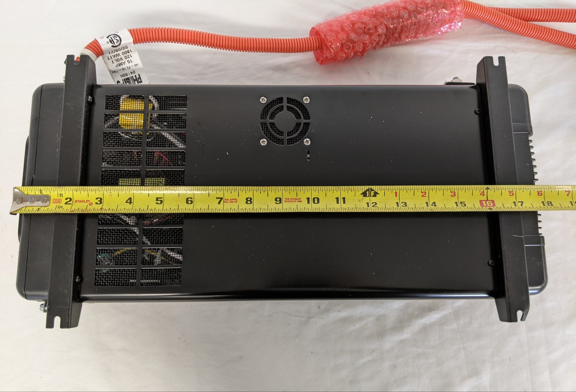 Damaged Eaton 1800W True Sine Wave Inverter - P/N  A66-06279-000 (9070091665724)