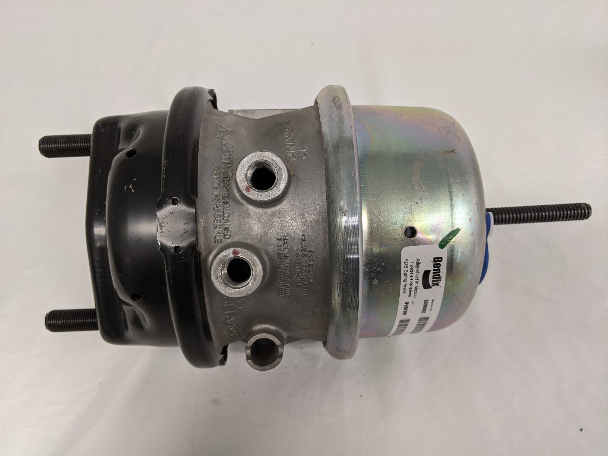 Bendix  T24/24 w/ 2.5" Stroke DDSB ADB Brake Chamber - P/N K096682 (8454018662716)