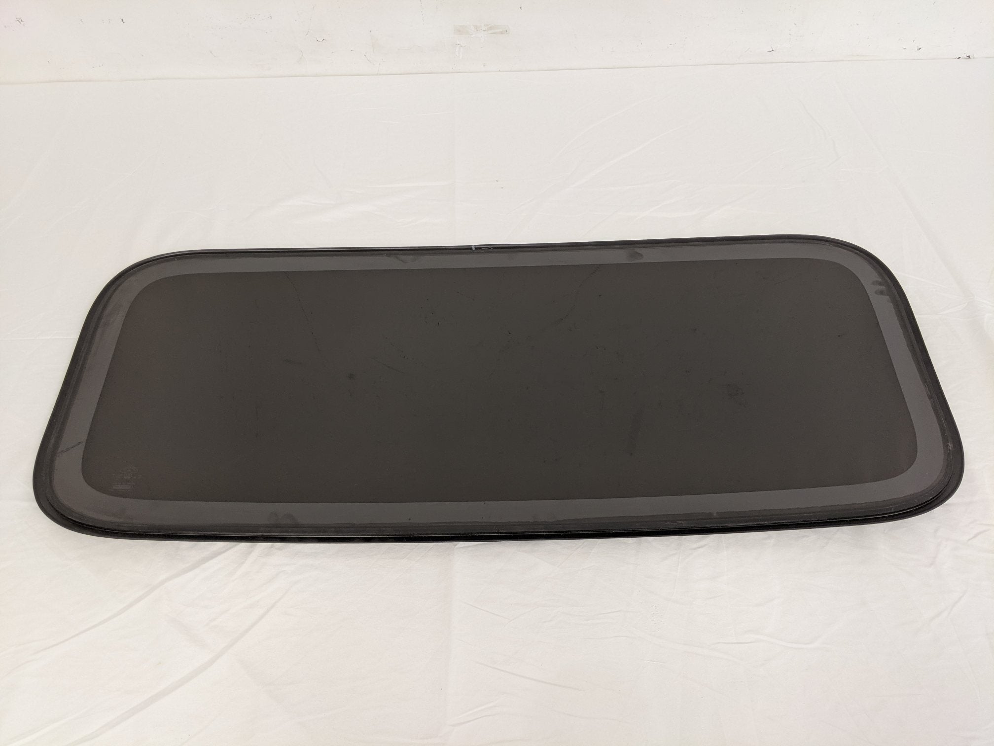 Freightliner Century Raised Roof Sleeper Skylight Window - P/N 18-30276-000 (8758511010108)