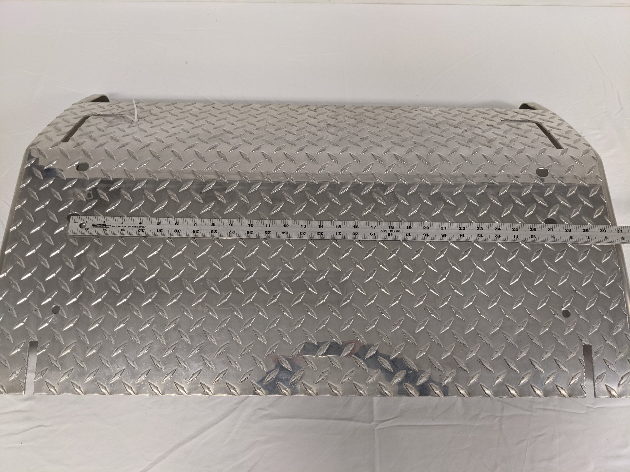 Freightliner 35.63" Plain Aluminum Battery Box Cover - P/N A66-05875-000 (9084663497020)