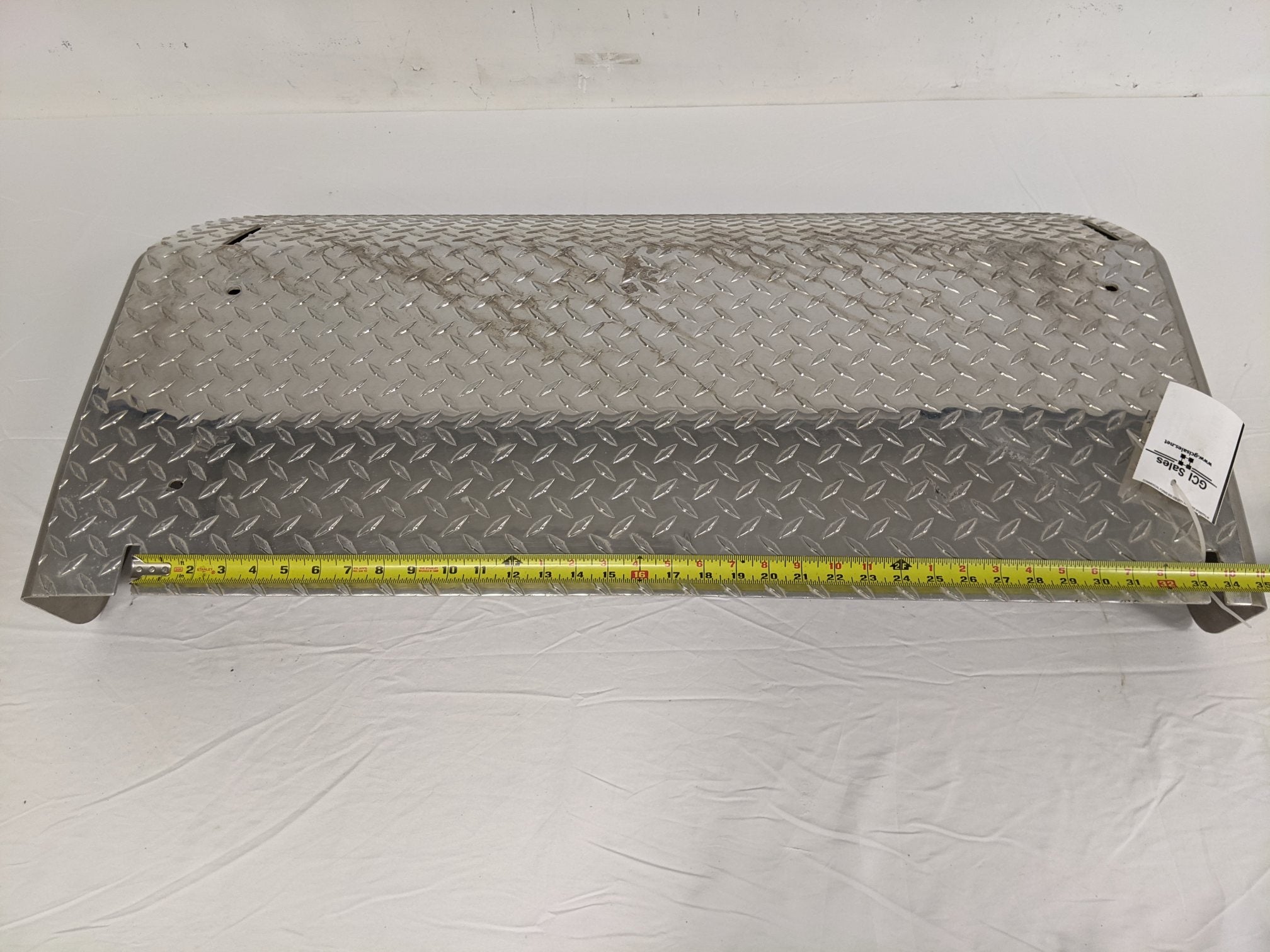 Used Freightliner 39.61 Inch Plain ATD Battery Box Cover - P/N A06-75749-024 (9084651471164)