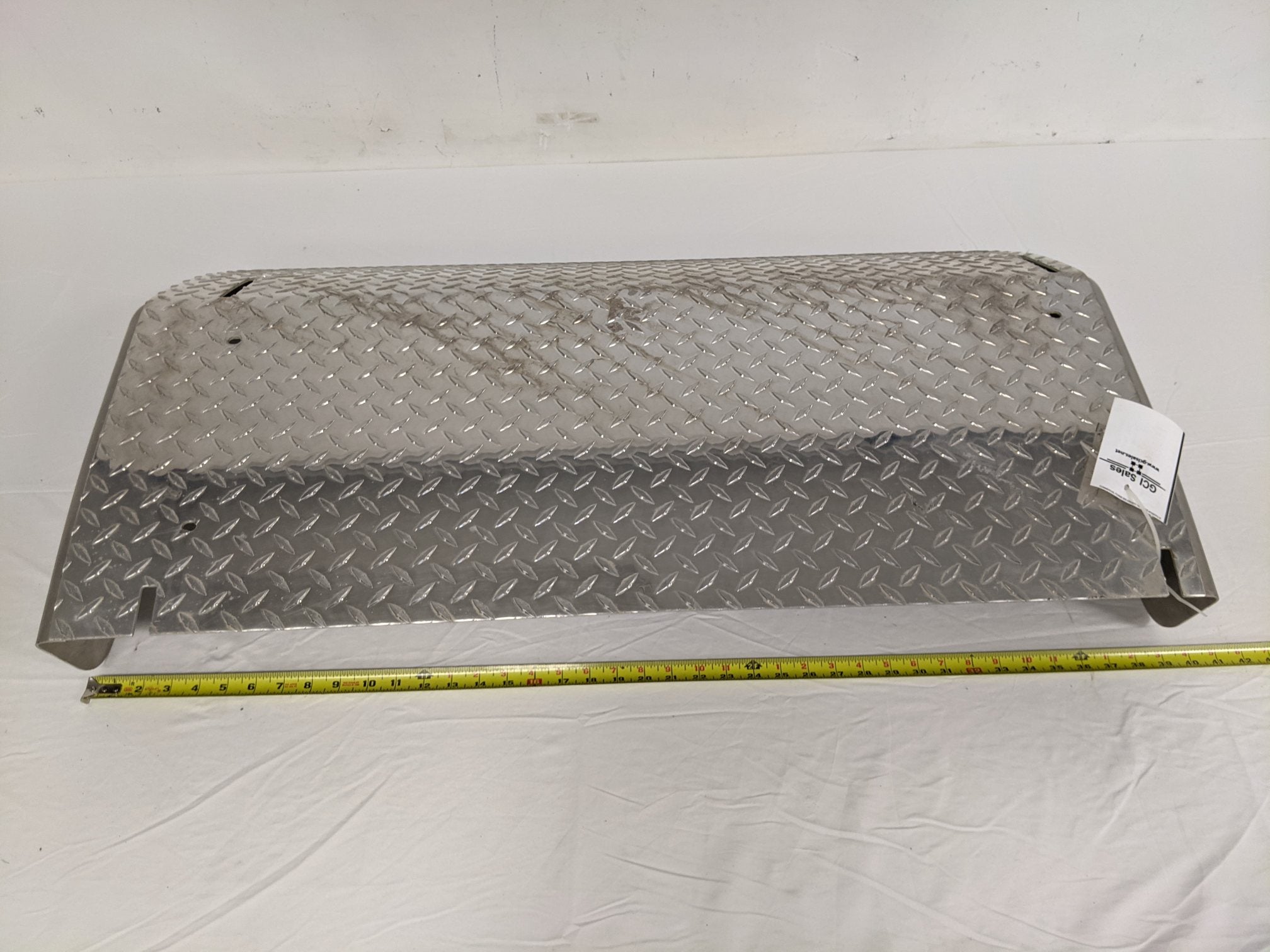 Used Freightliner 39.61 Inch Plain ATD Battery Box Cover - P/N A06-75749-024 (9084651471164)