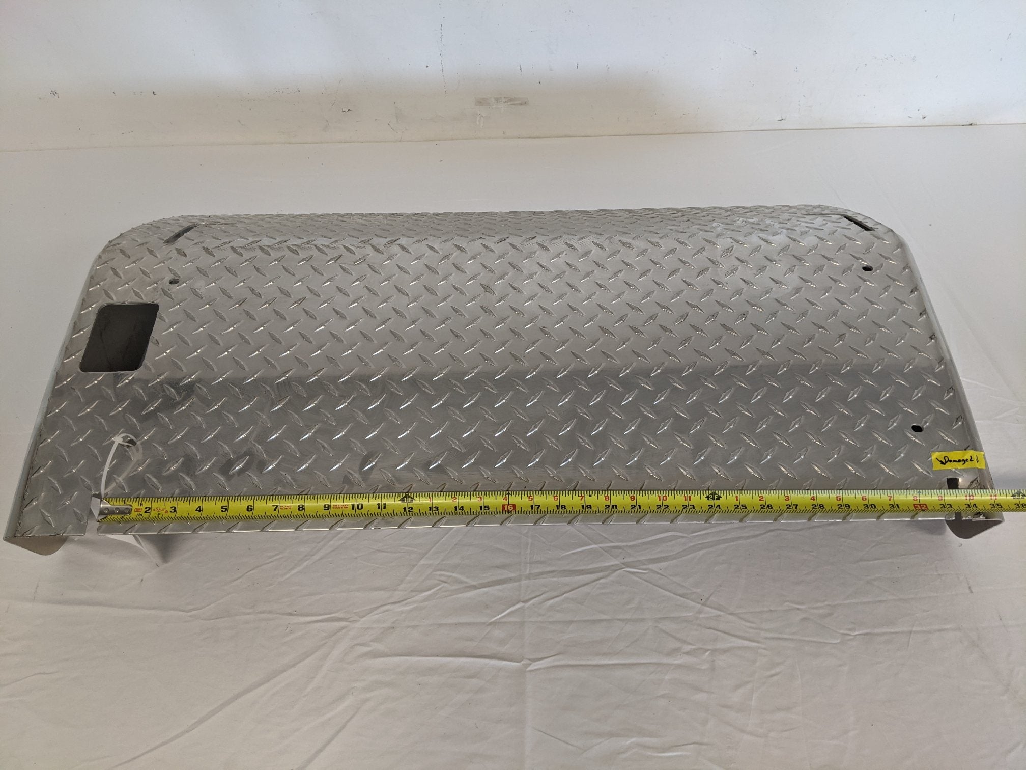 Damaged Freightliner 39.61" Polished Battery Box Cover - P/N A06-75749-043 (9094483902780)