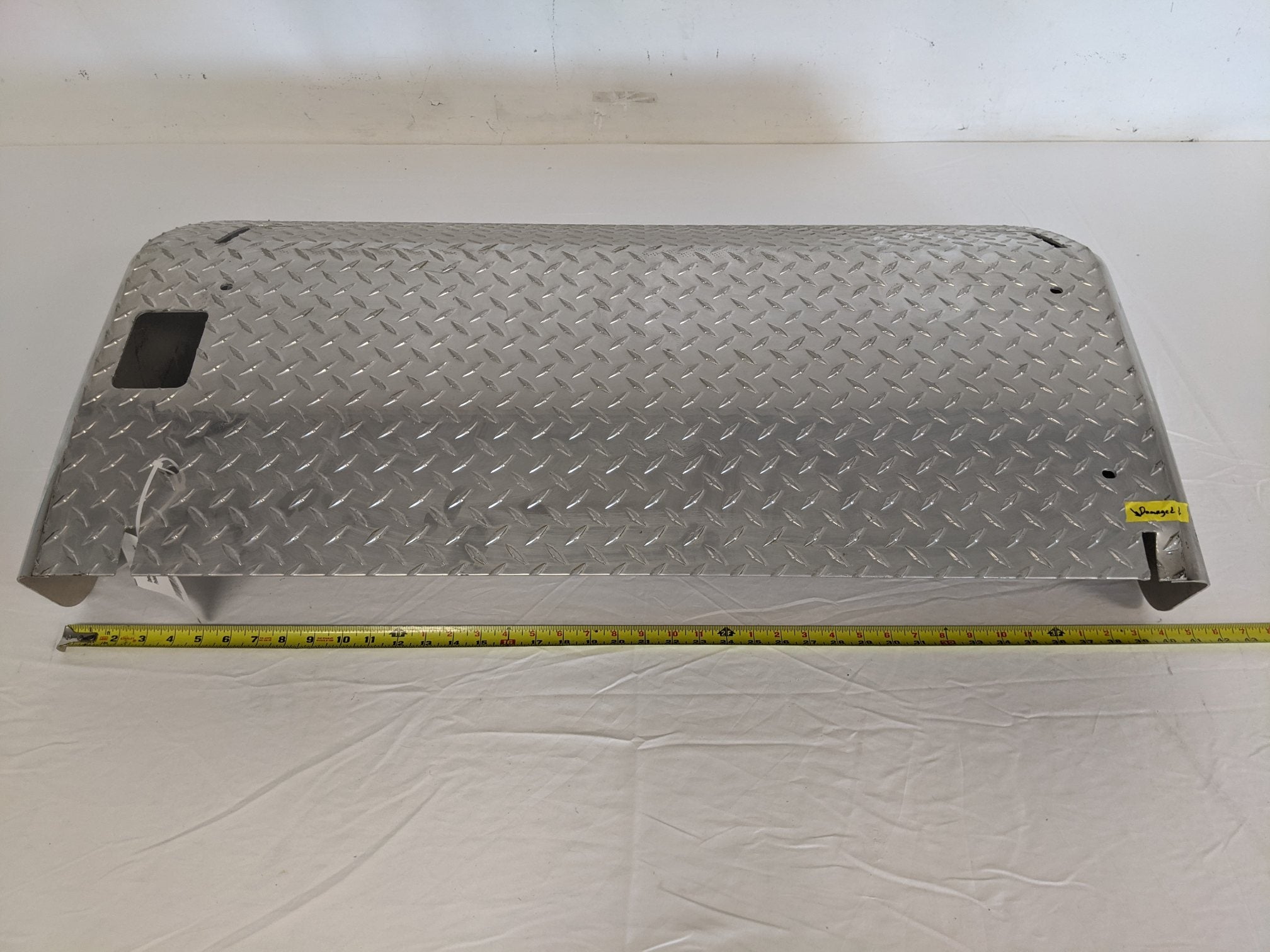 Damaged Freightliner 39.61" Polished Battery Box Cover - P/N A06-75749-043 (9094483902780)