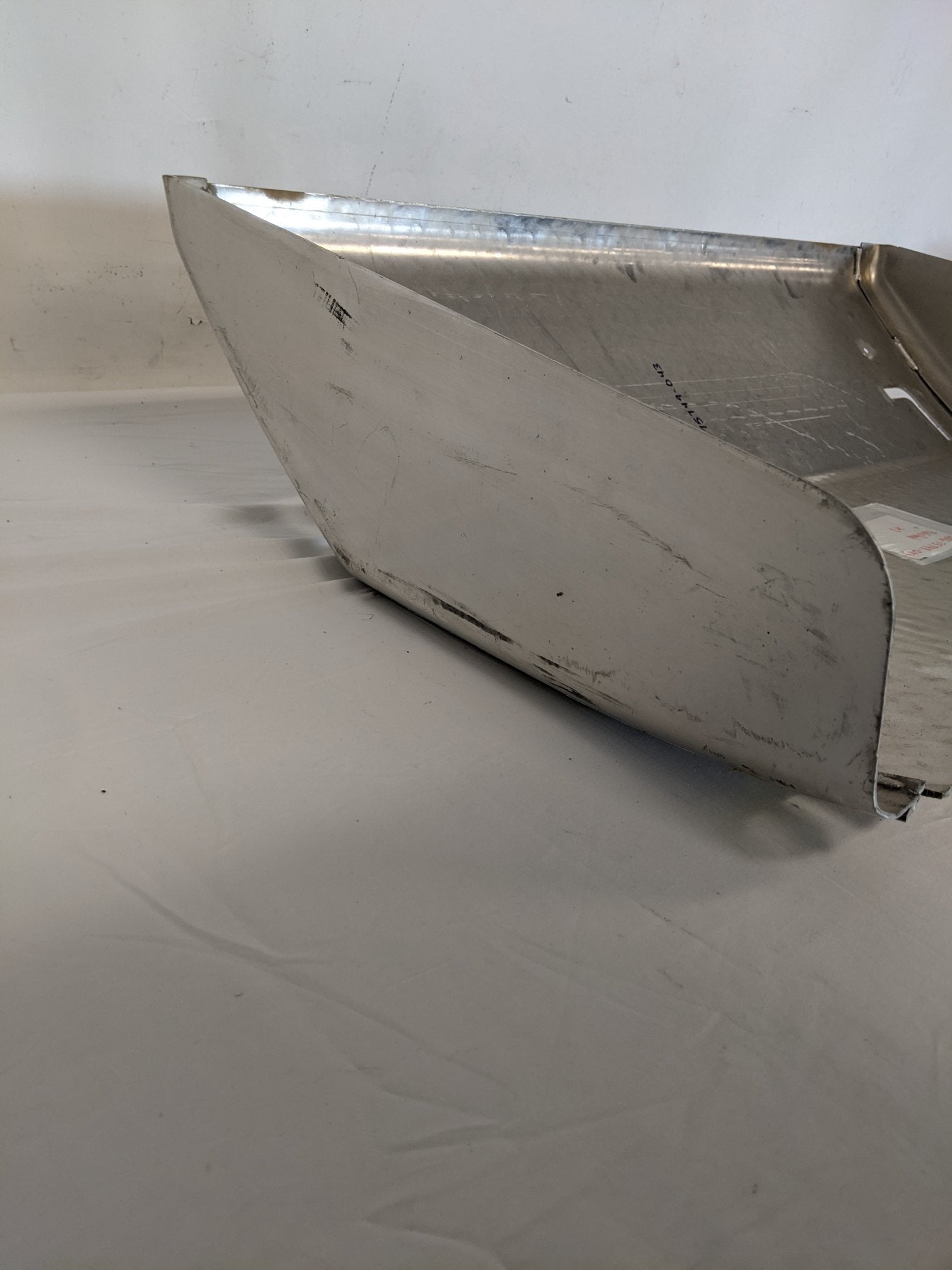 Damaged Freightliner 39.61" Polished Battery Box Cover - P/N A06-75749-043 (9094483902780)